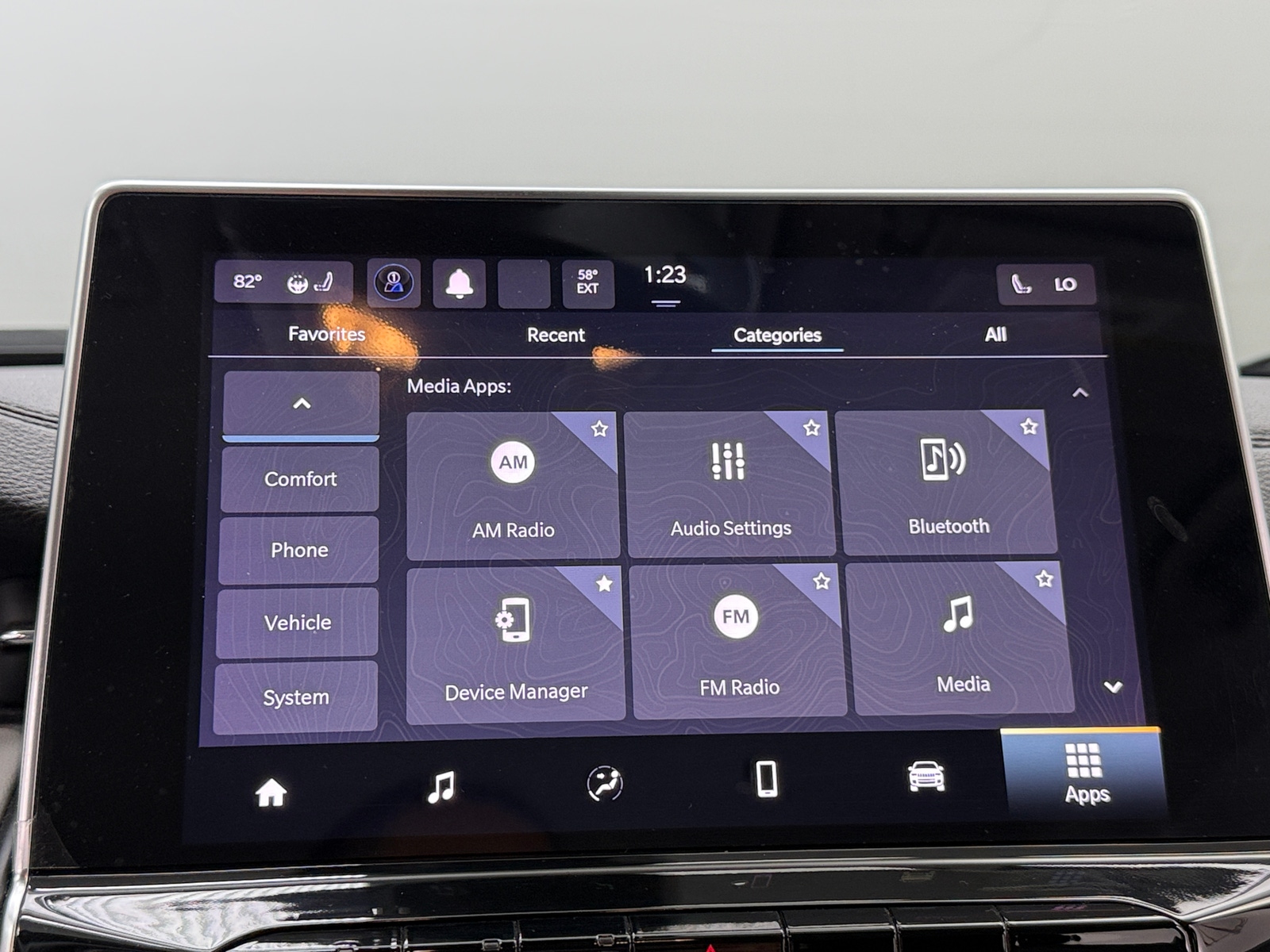 Thumbnail: 2022 Jeep Compass - 3