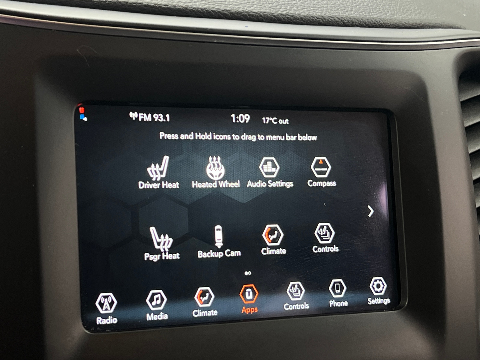 Thumbnail: 2019 Jeep Cherokee - 4