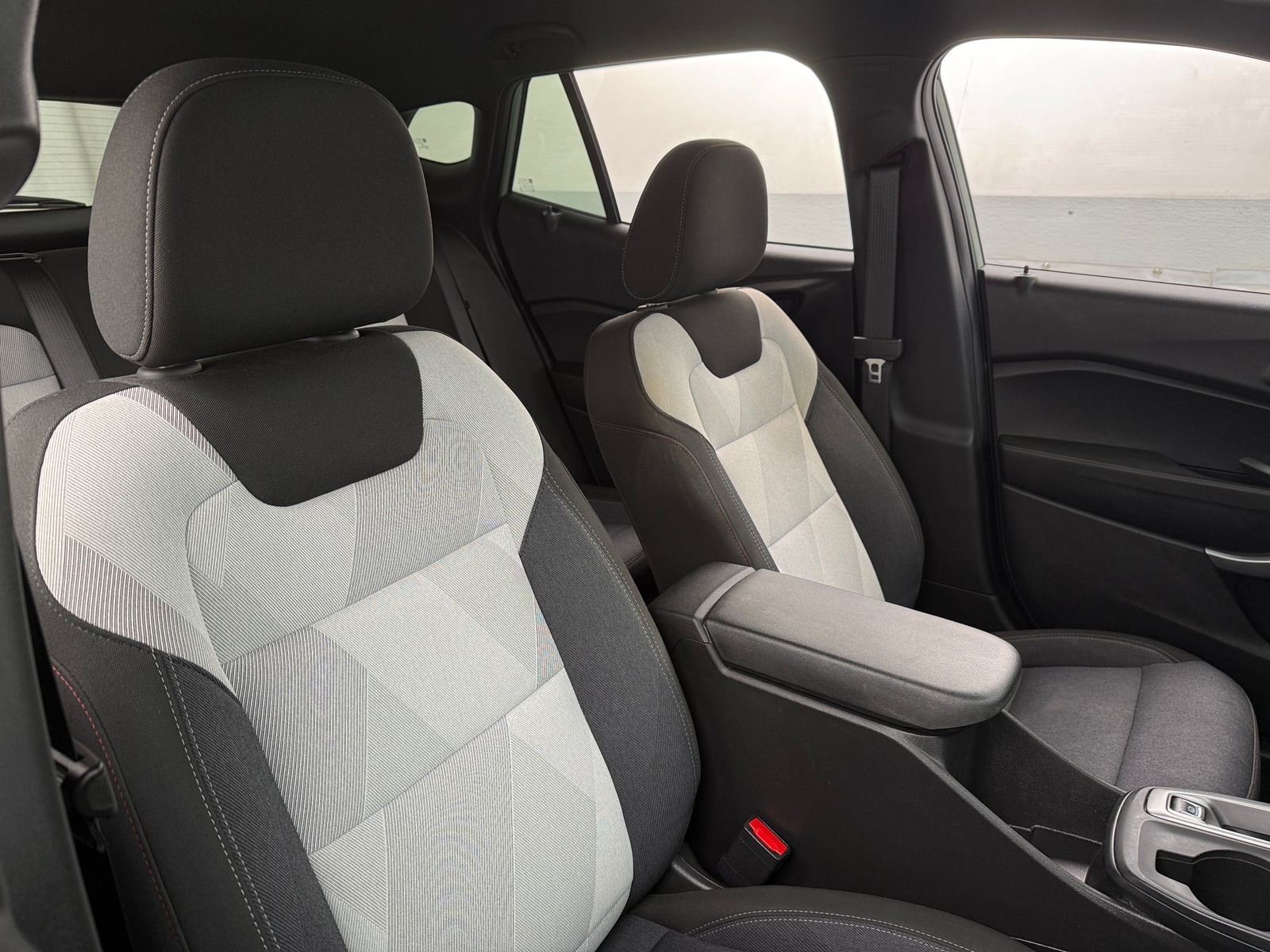 Thumbnail: 2024 Chevrolet Trax - 2