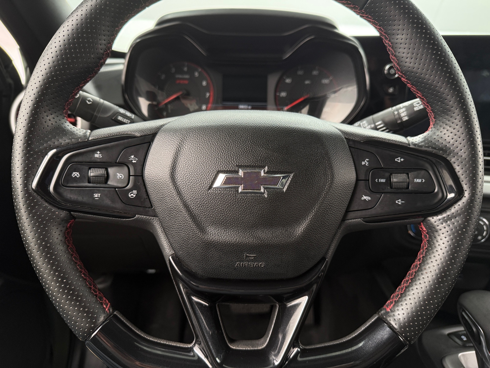 Thumbnail: 2024 Chevrolet Trax - 5