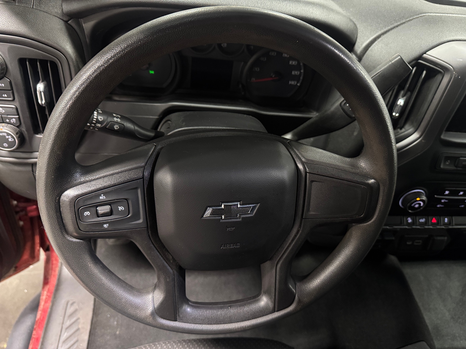 Thumbnail: 2021 Chevrolet Silverado 1500 - 5