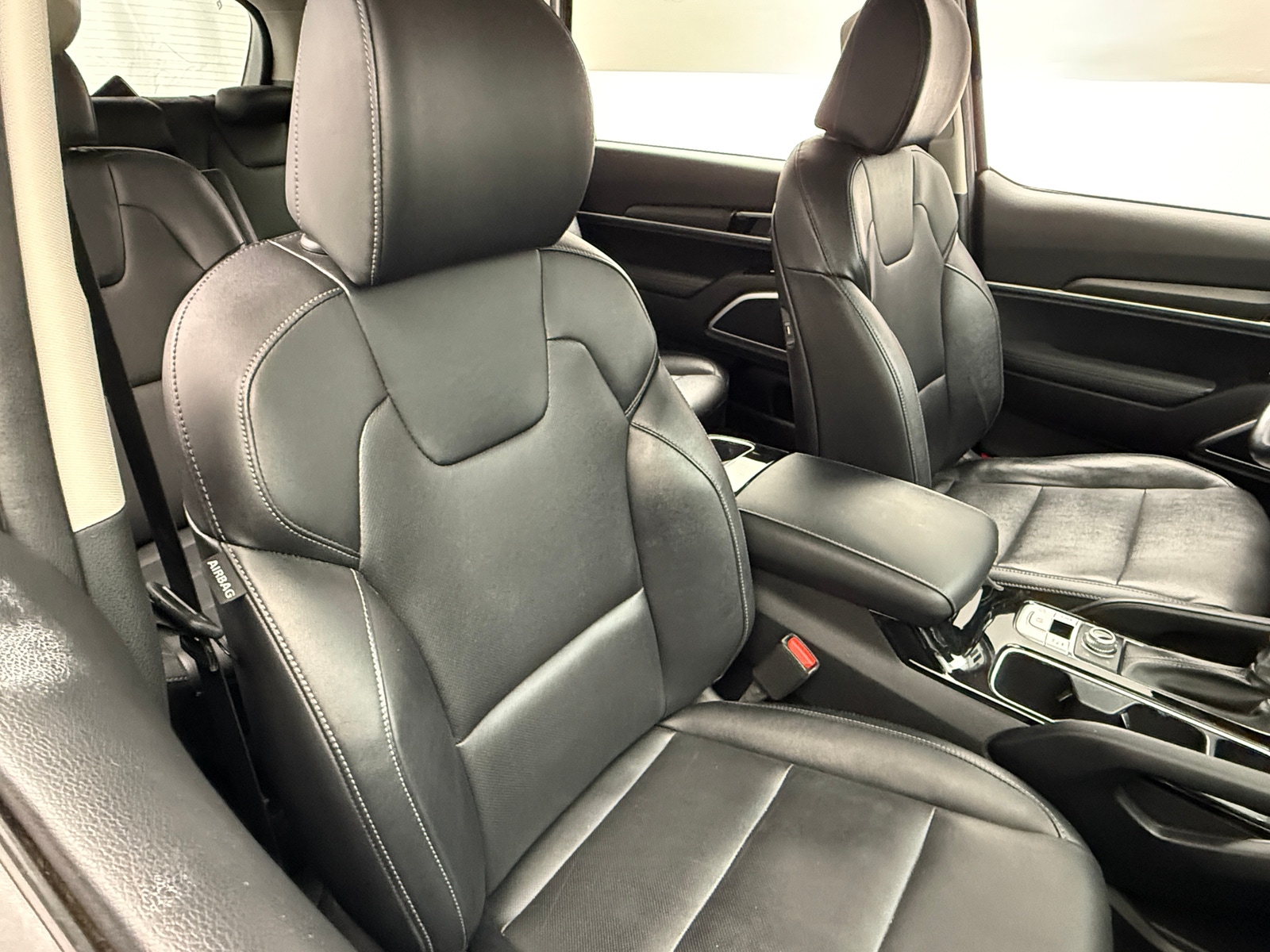 Thumbnail: 2022 Kia Telluride - 2