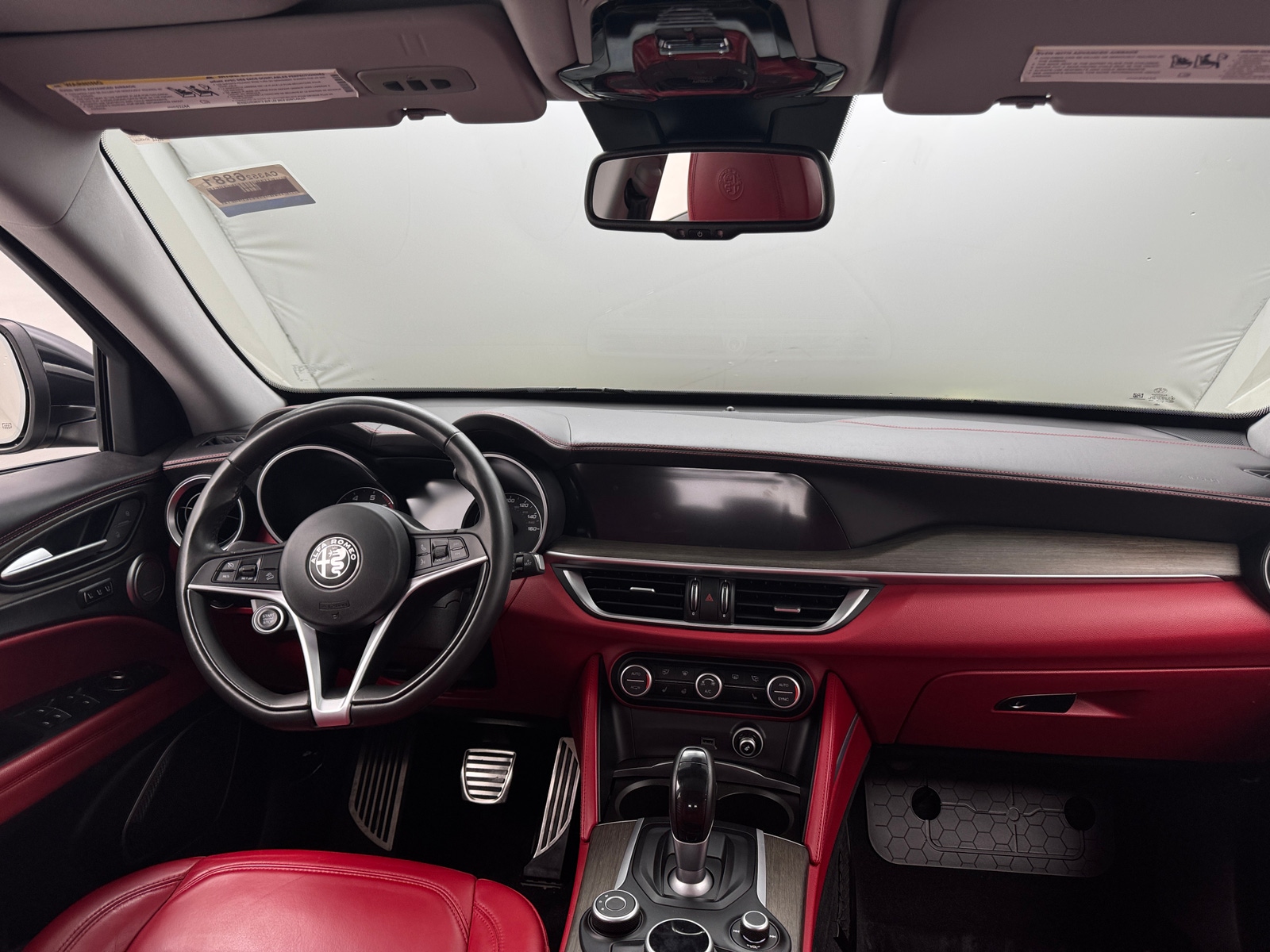 Thumbnail: 2019 Alfa Romeo Stelvio - 2