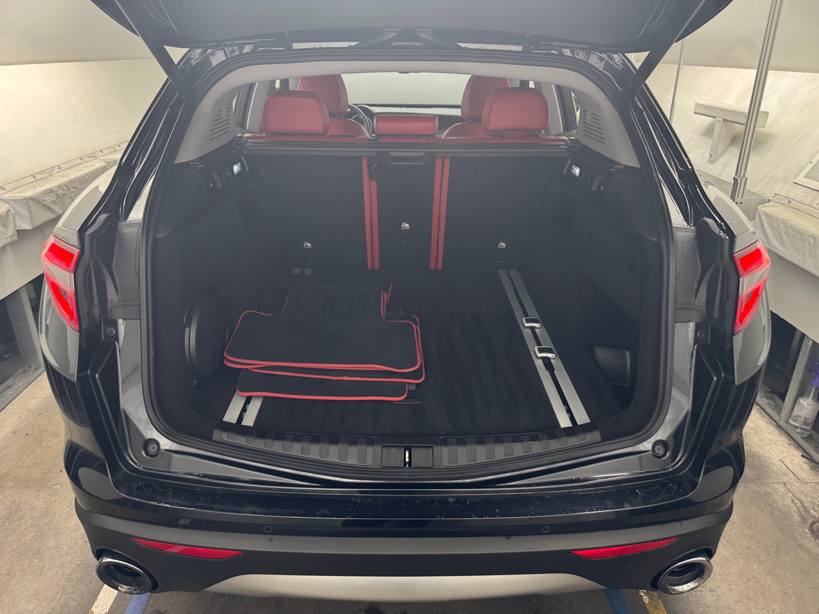 Thumbnail: 2019 Alfa Romeo Stelvio - 6