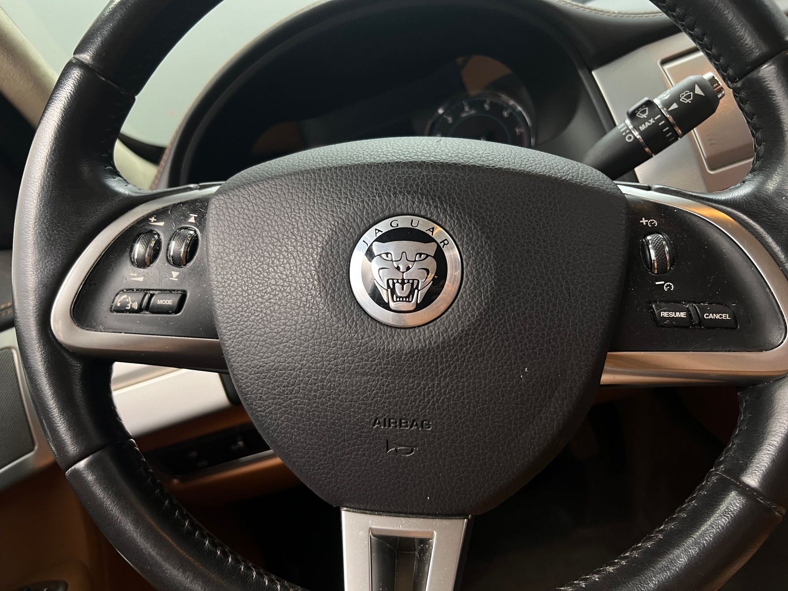 Thumbnail: 2013 Jaguar XF - 4