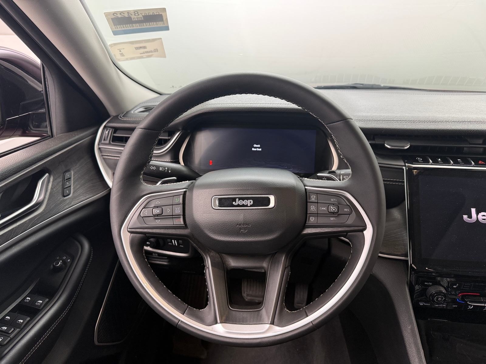 Thumbnail: 2021 Jeep Grand Cherokee L - 4