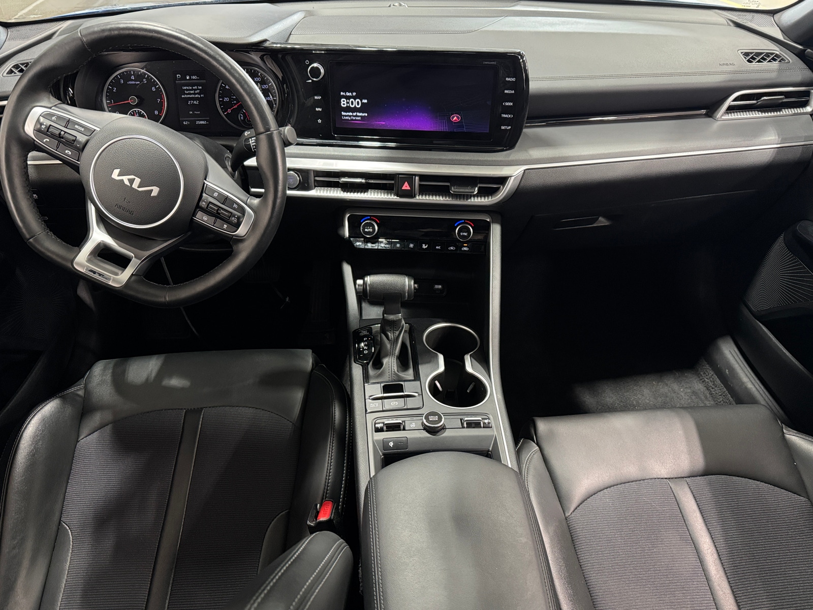 Thumbnail: 2023 Kia K5 - 3