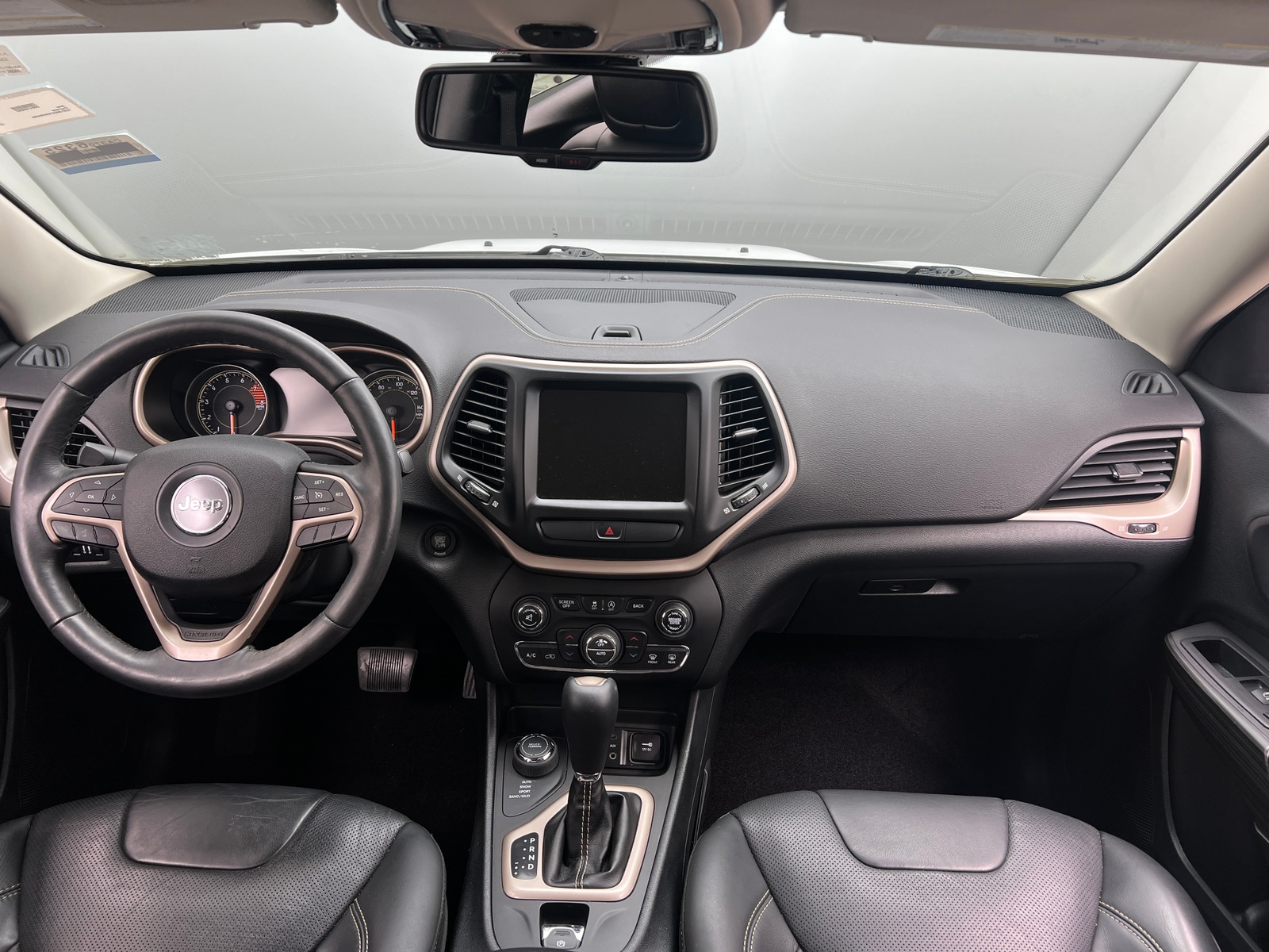 Thumbnail: 2016 Jeep Cherokee - 2