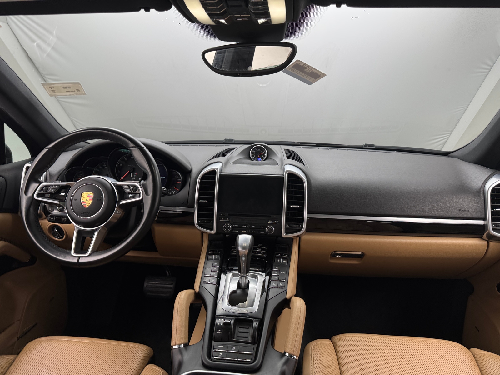 Thumbnail: 2017 Porsche Cayenne - 2