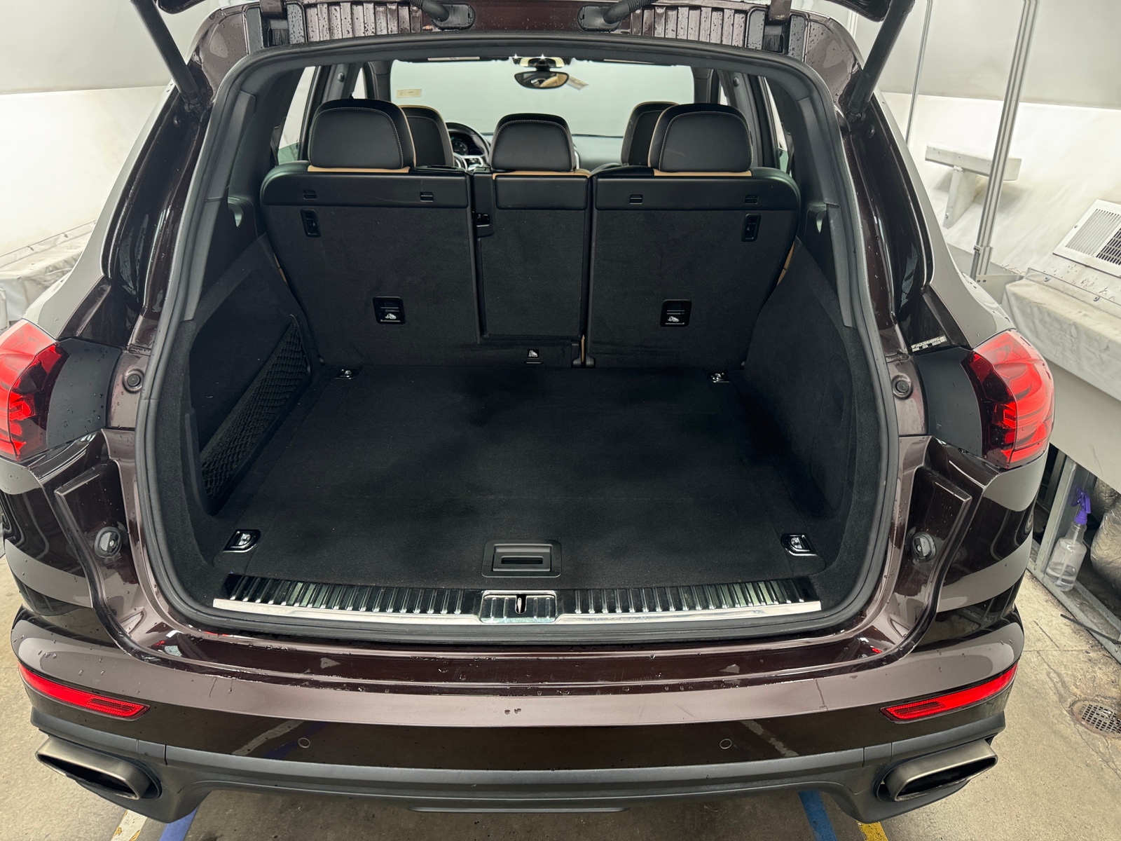 Thumbnail: 2017 Porsche Cayenne - 6