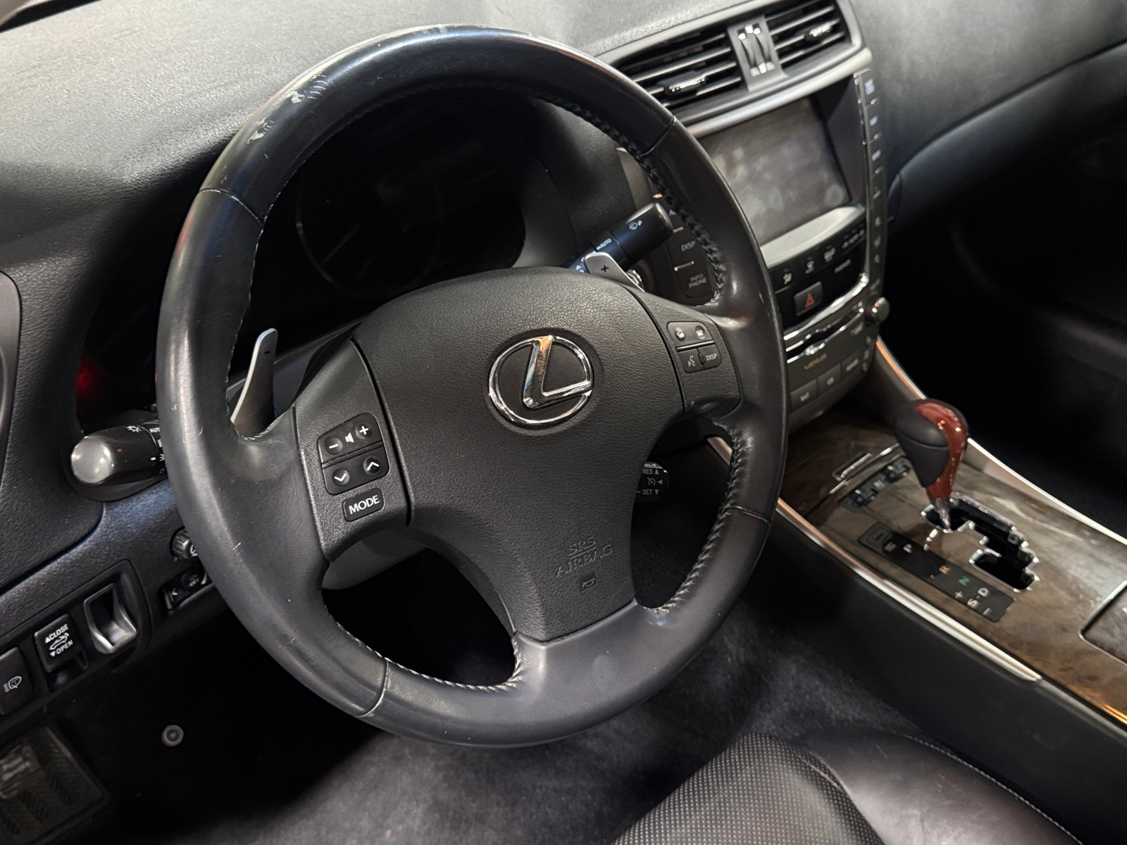 Thumbnail: 2010 Lexus IS - 4