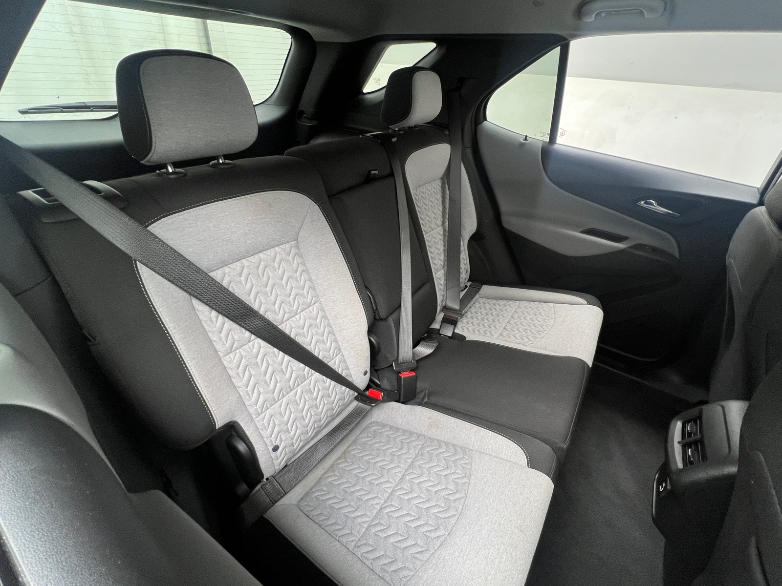 Thumbnail: 2022 Chevrolet Equinox - 6
