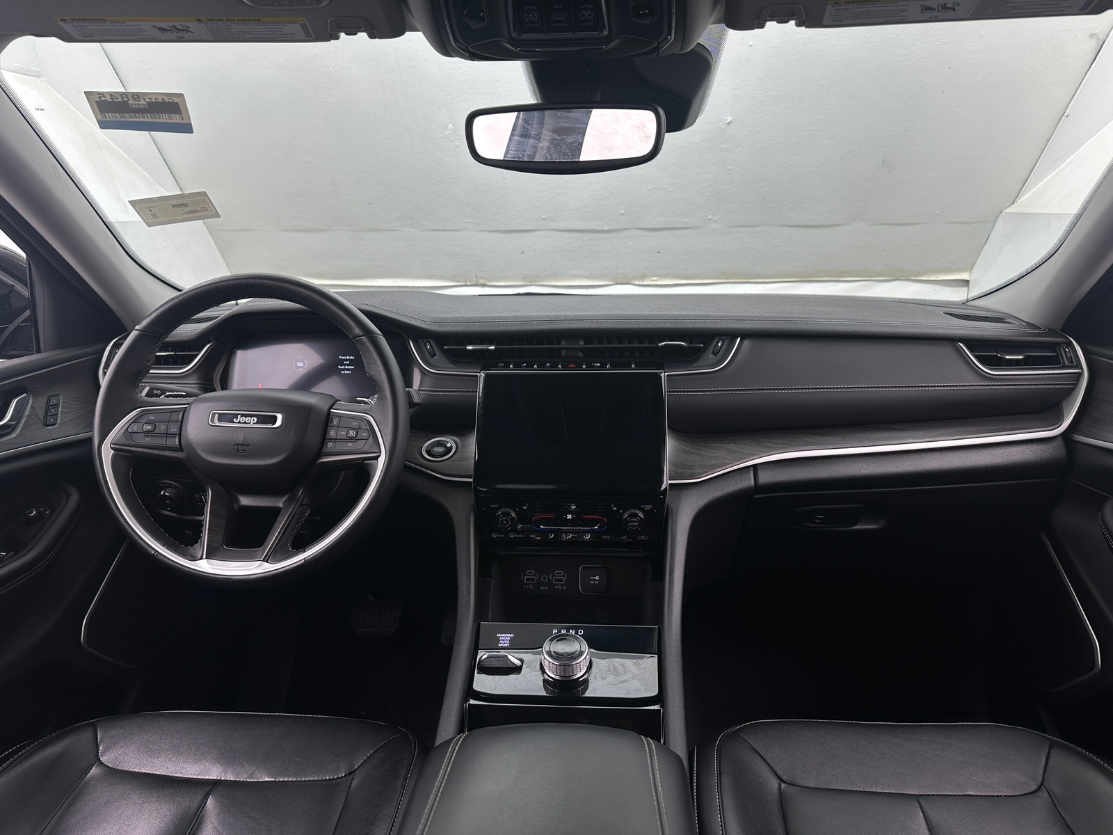 Thumbnail: 2022 Jeep Grand Cherokee L - 2