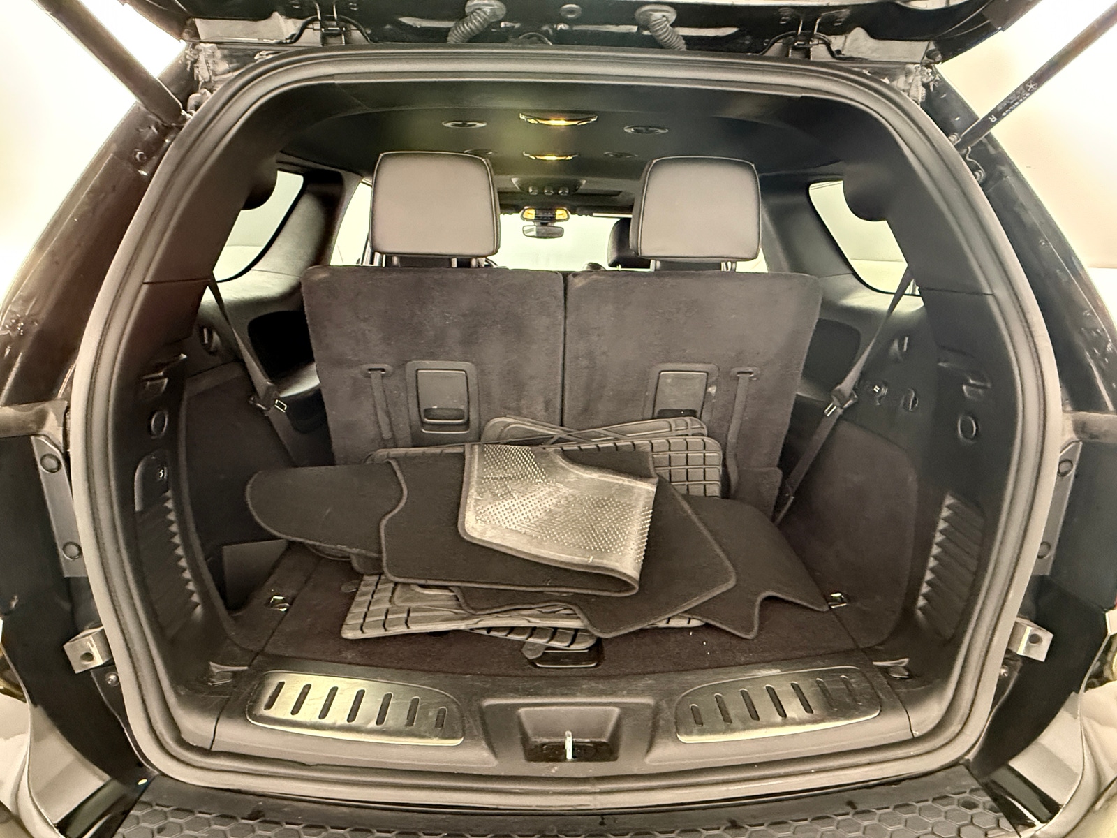 Thumbnail: 2021 Dodge Durango - 6
