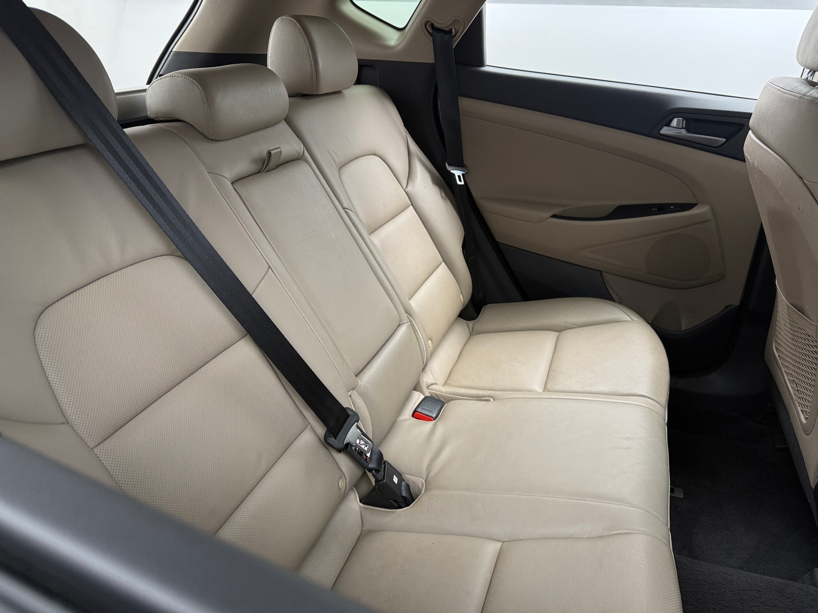 Thumbnail: 2016 Hyundai Tucson - 5