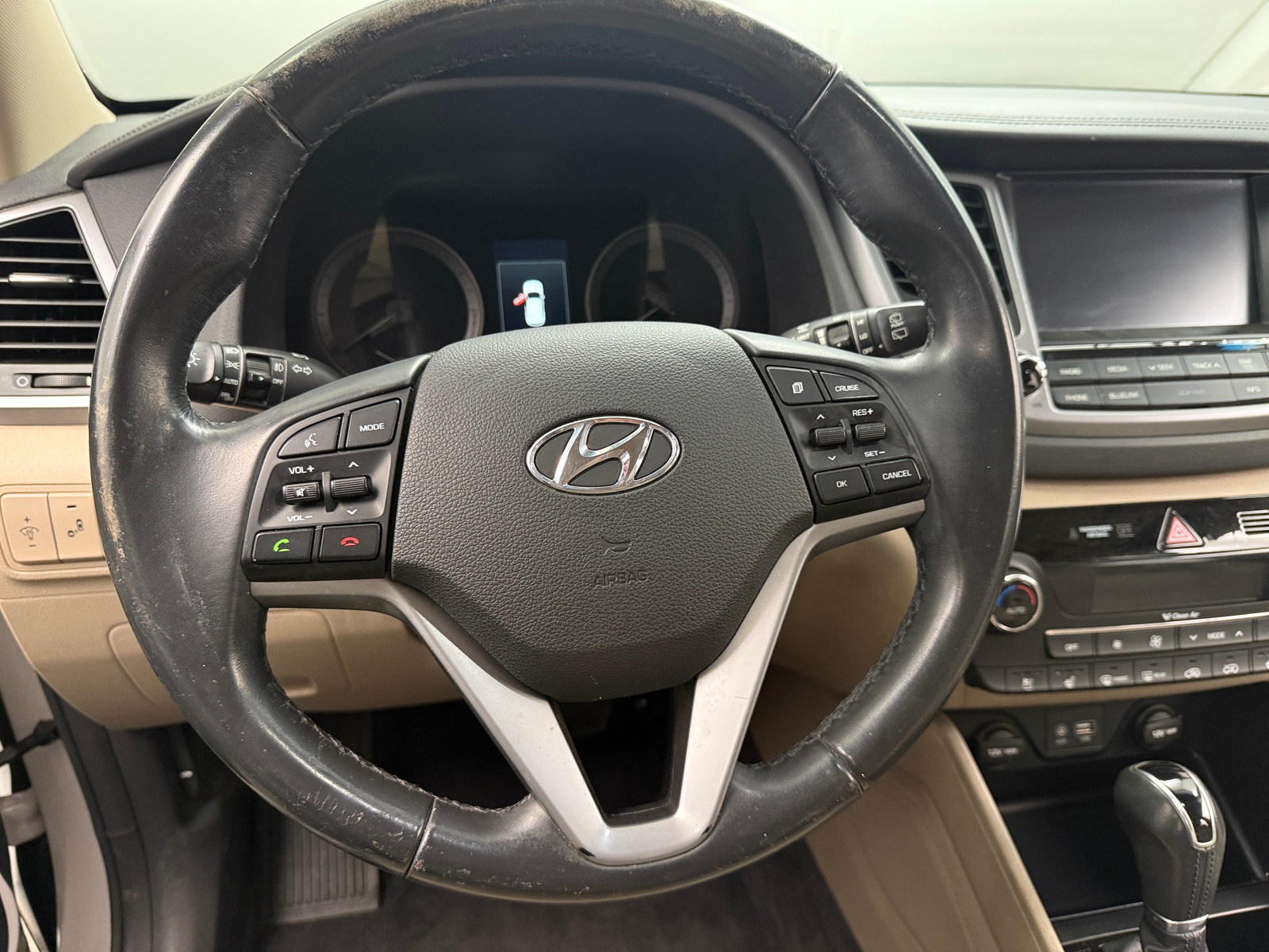 Thumbnail: 2016 Hyundai Tucson - 4