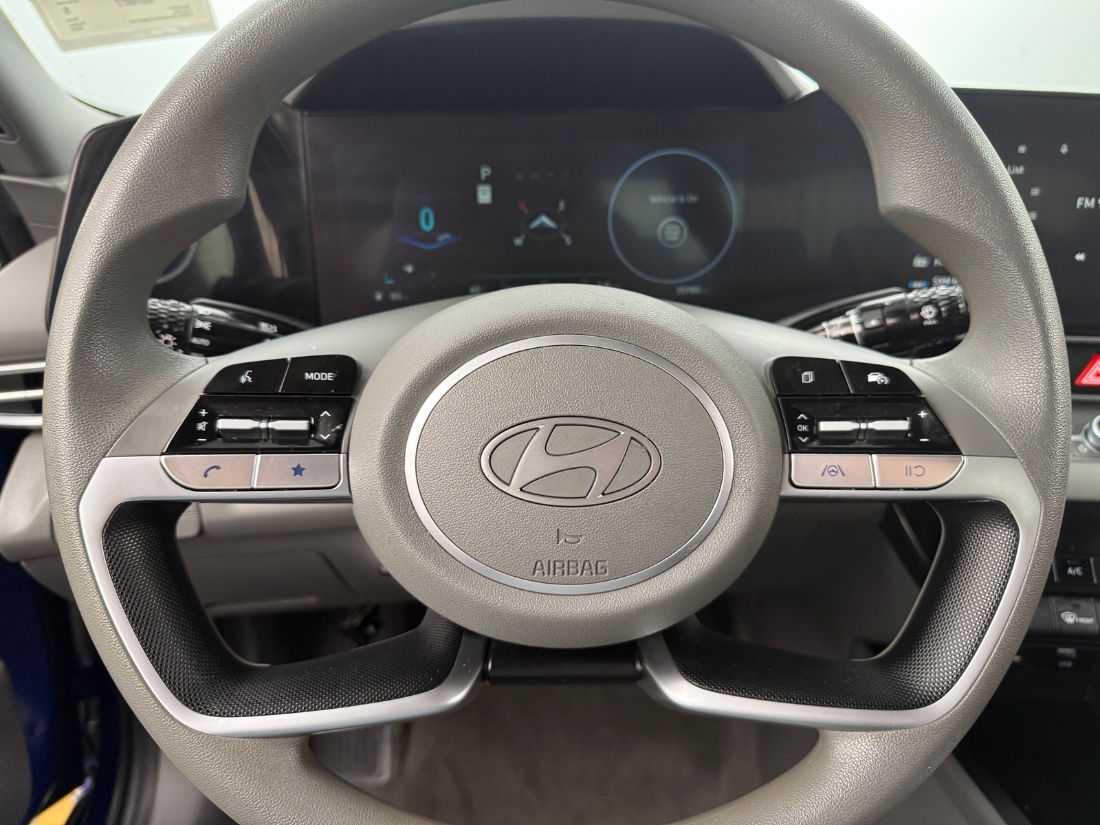 Thumbnail: 2024 Hyundai Elantra - 5