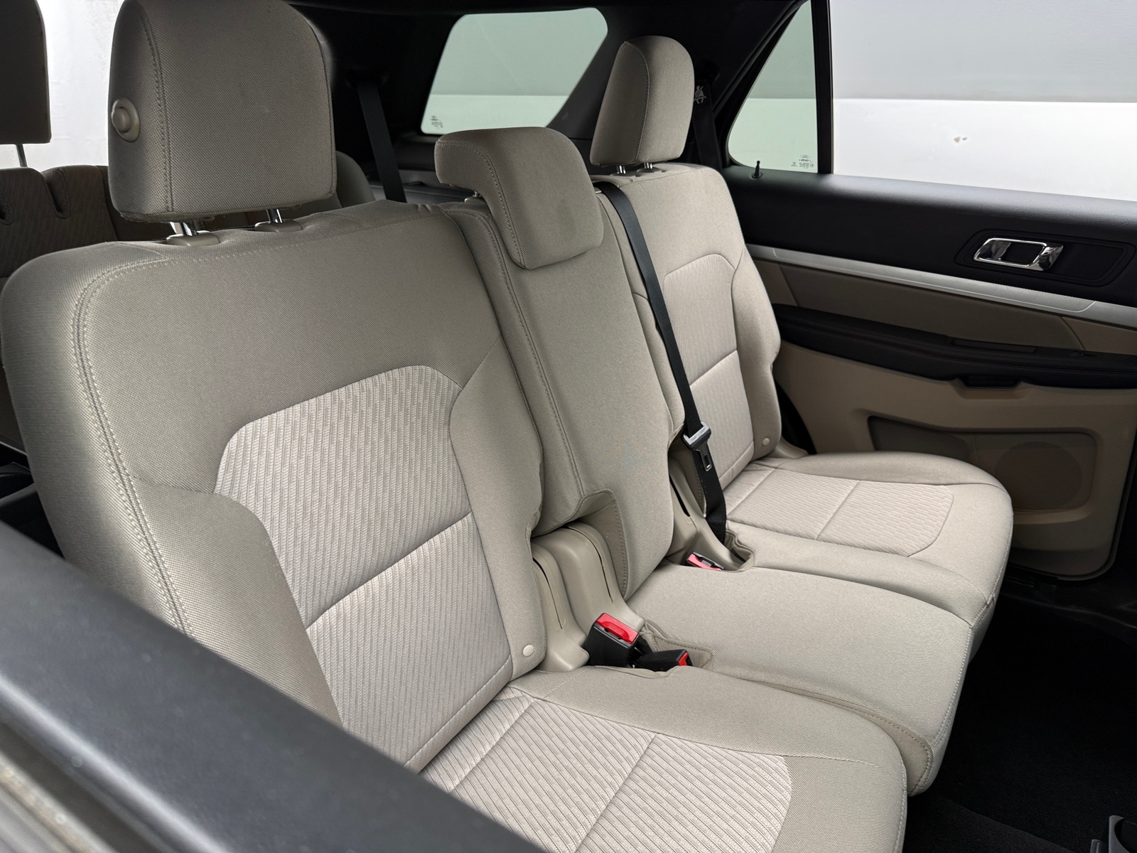Thumbnail: 2019 Ford Explorer - 6