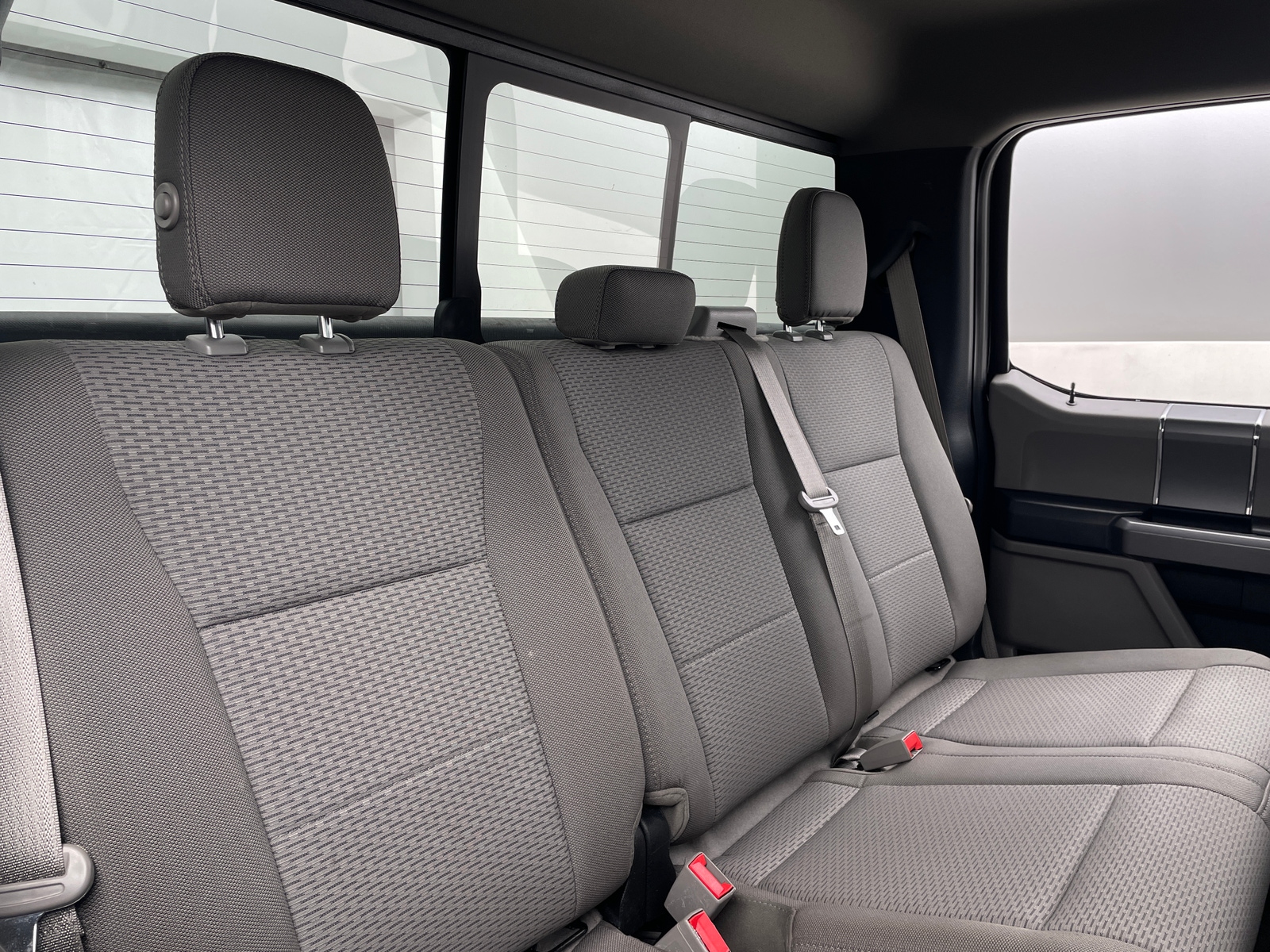 Thumbnail: 2018 Ford Econoline - 6