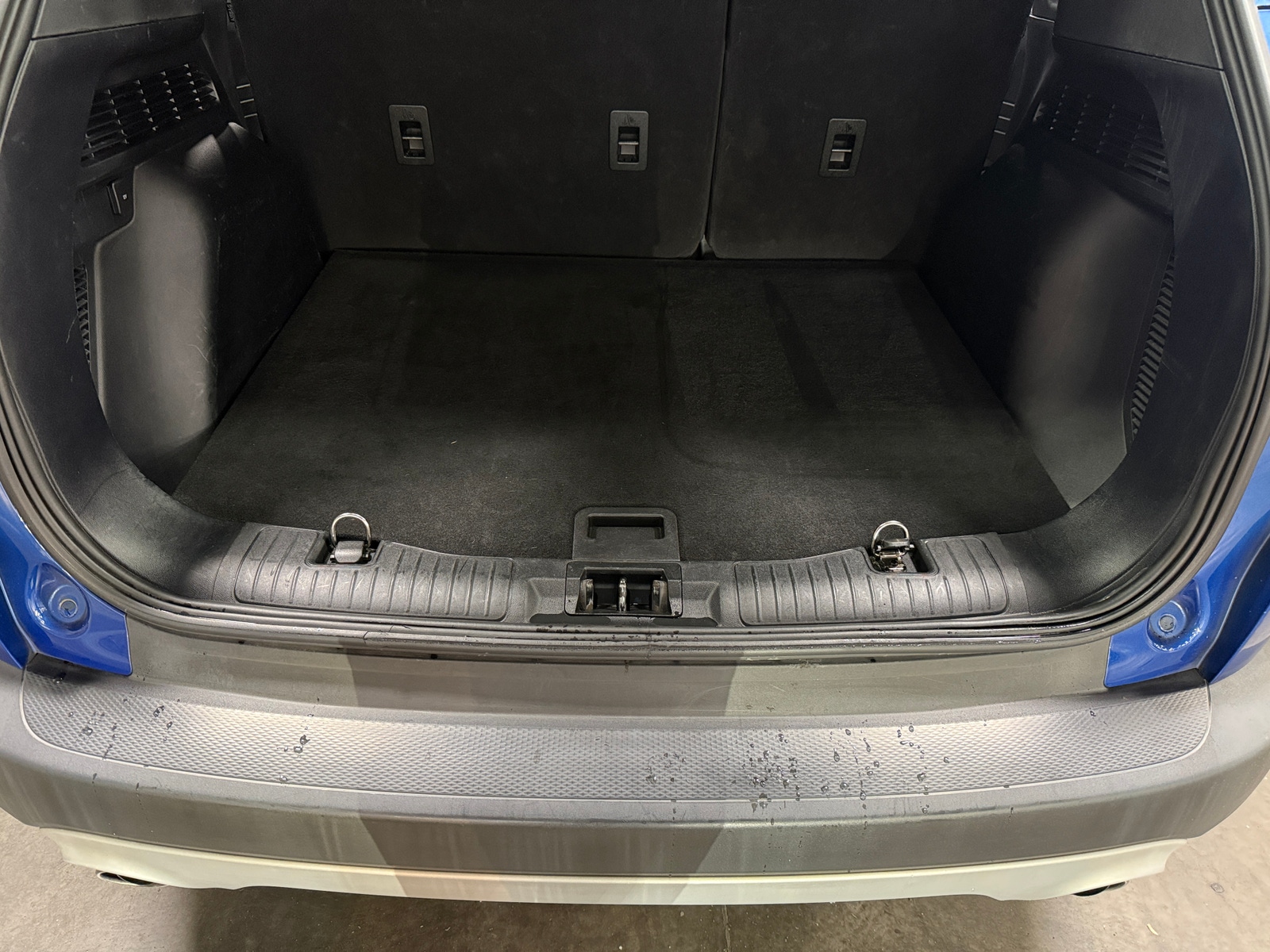 Thumbnail: 2022 Ford Escape - 7