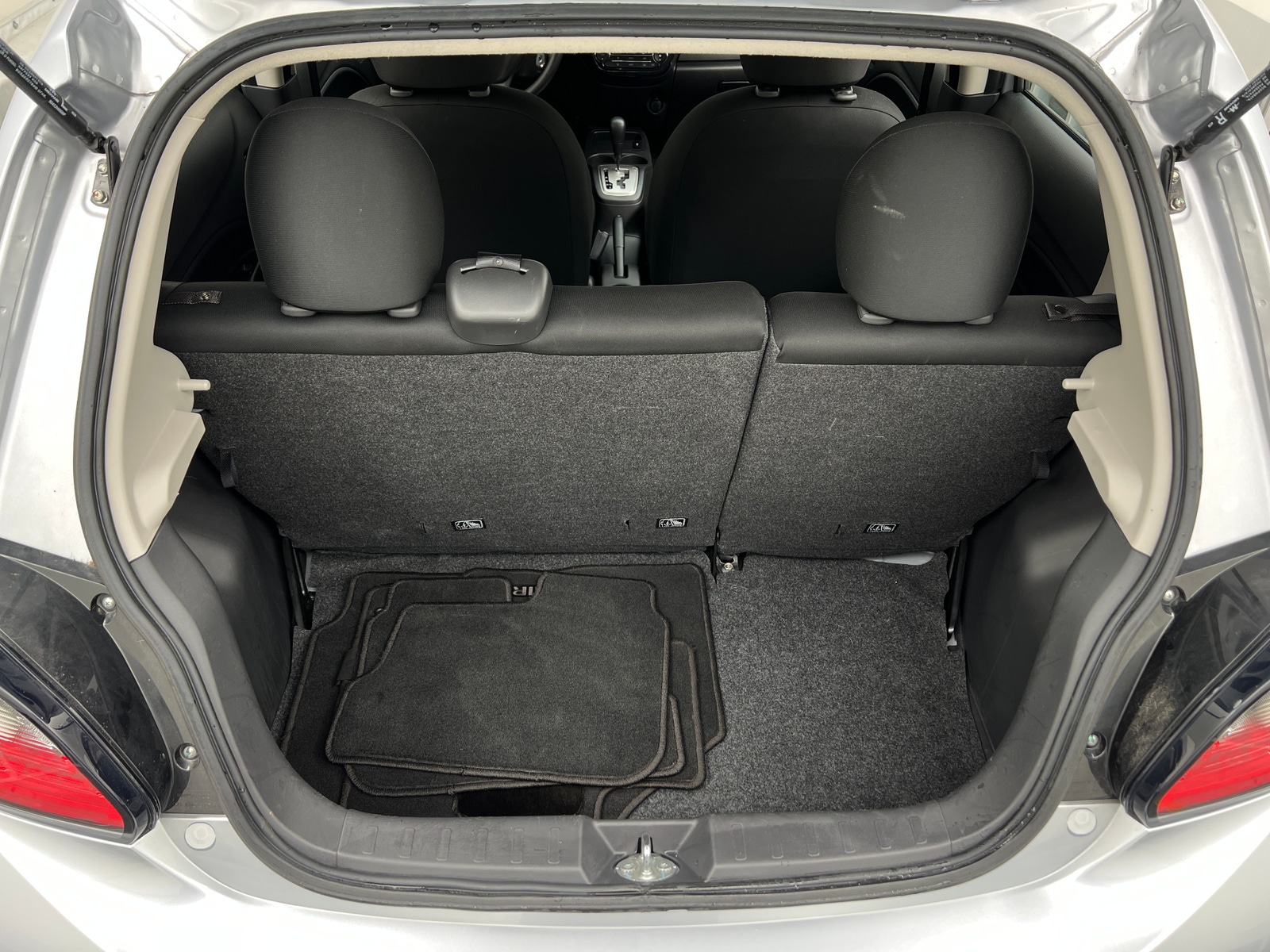 Thumbnail: 2024 Mitsubishi Mirage - 7
