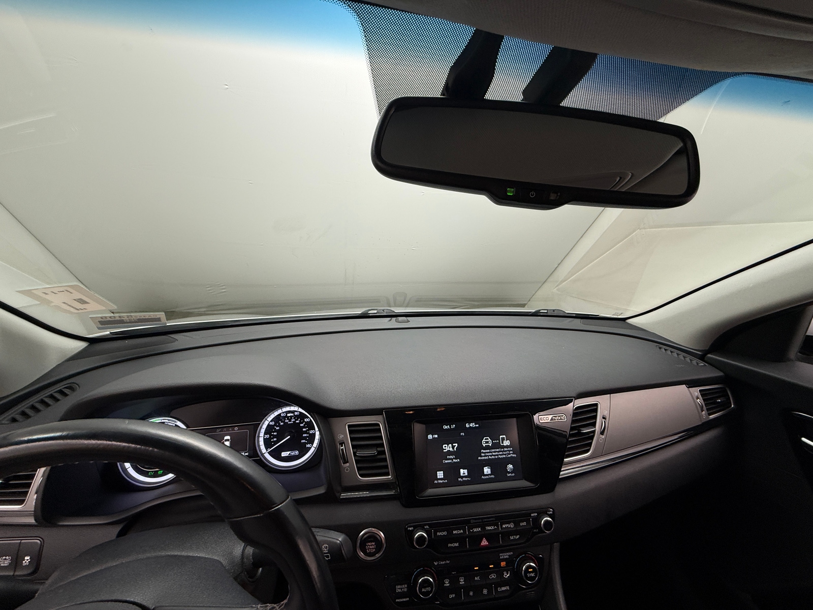 Thumbnail: 2018 Kia Niro - 3