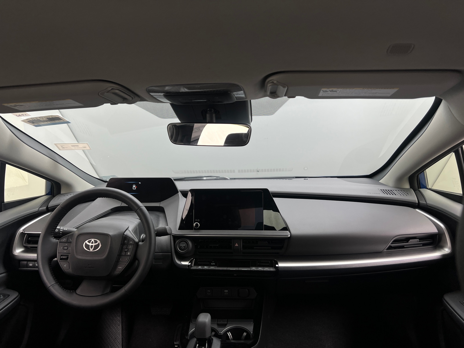 Thumbnail: 2024 Toyota Prius - 3