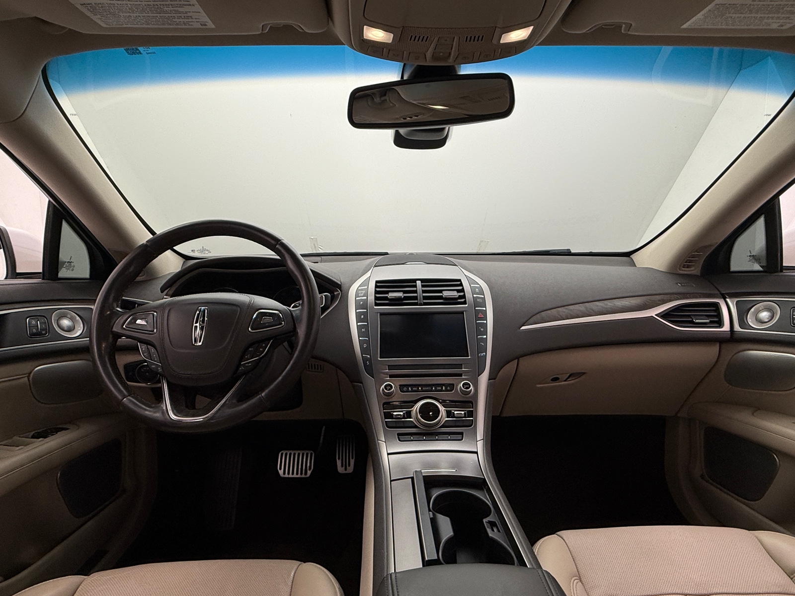 Thumbnail: 2019 Lincoln MKZ - 2