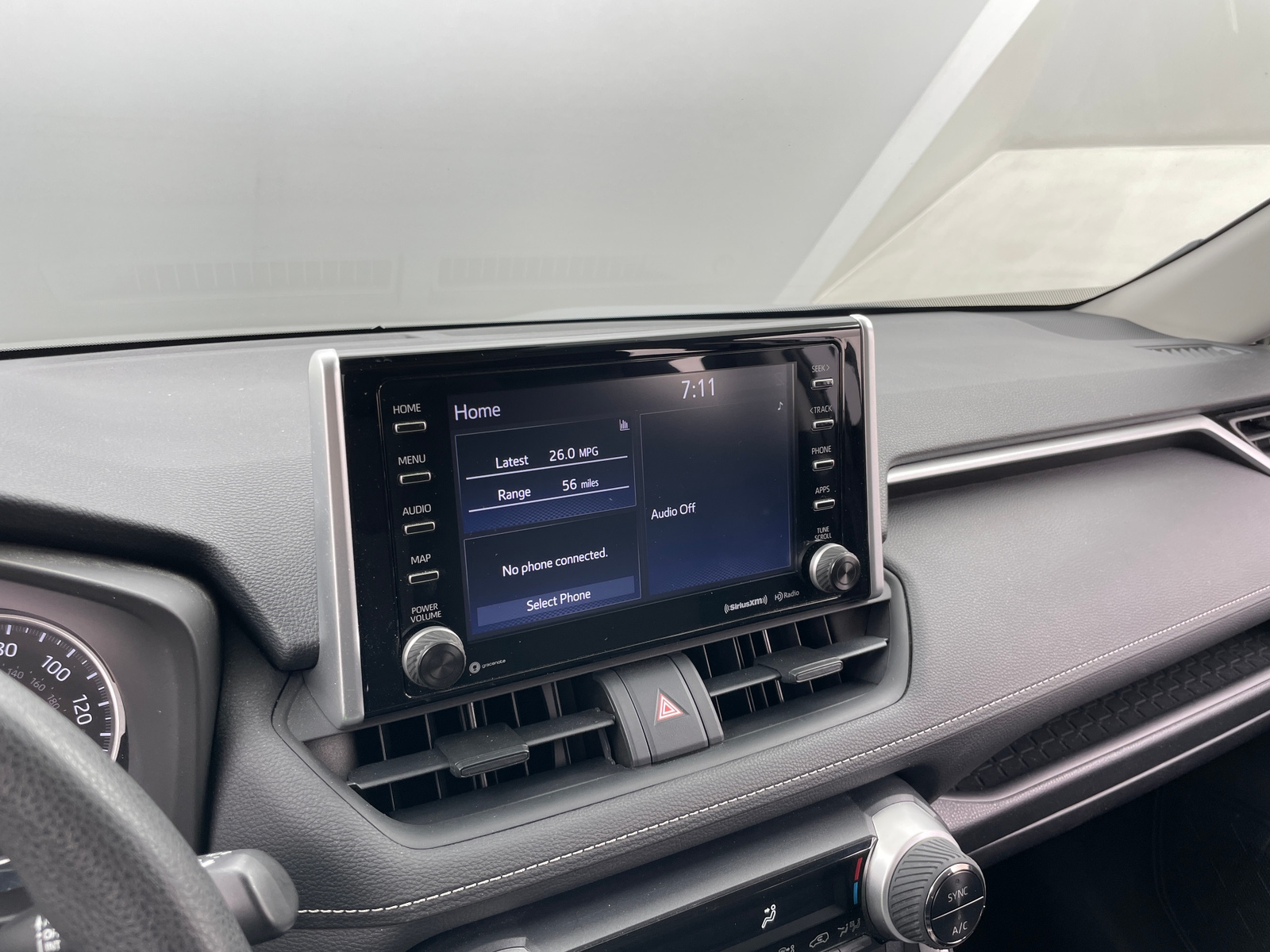 Thumbnail: 2019 Toyota RAV4 - 4