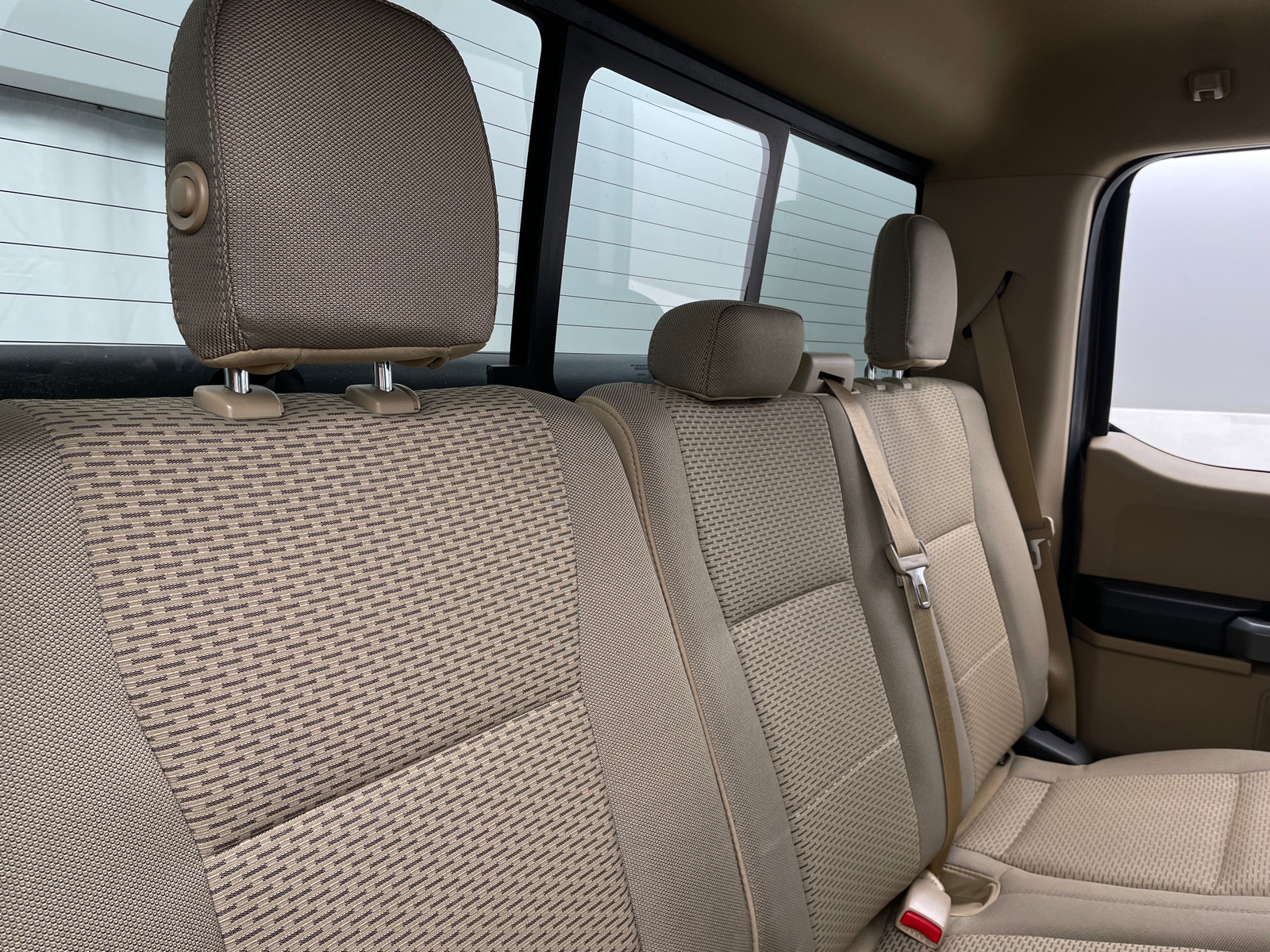 Thumbnail: 2016 Ford Econoline - 6