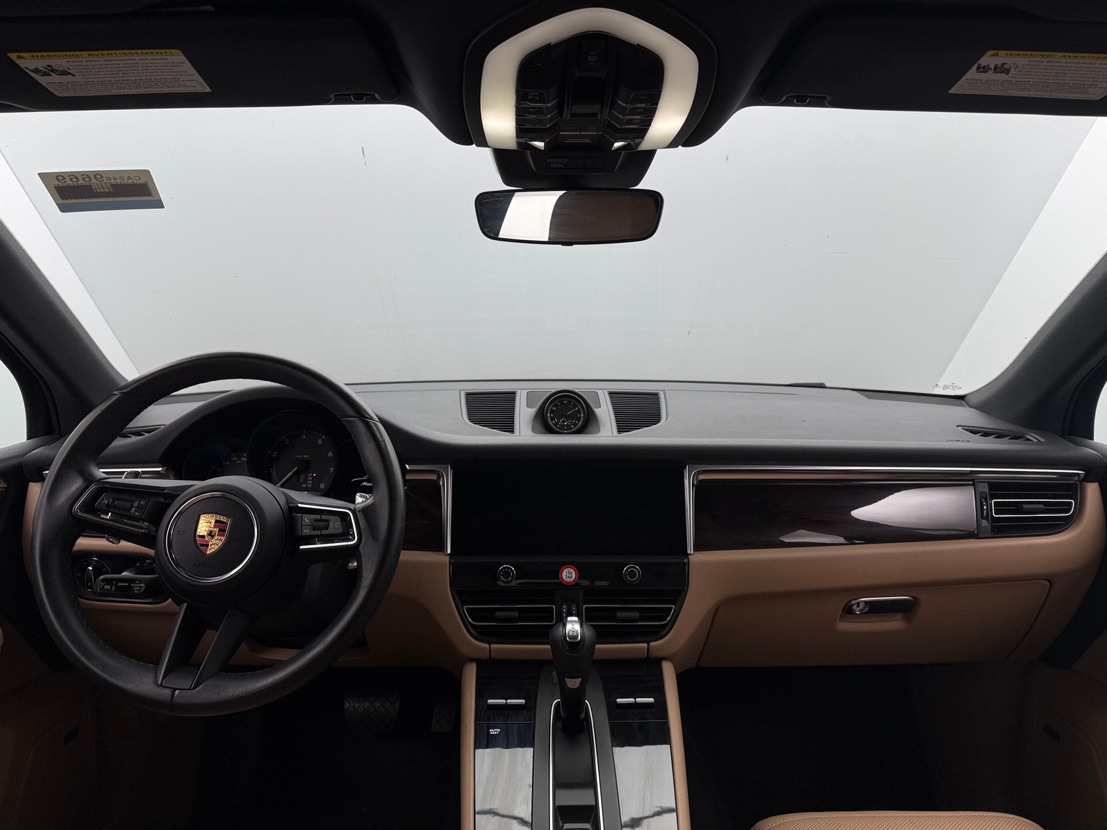Thumbnail: 2022 Porsche Macan - 2
