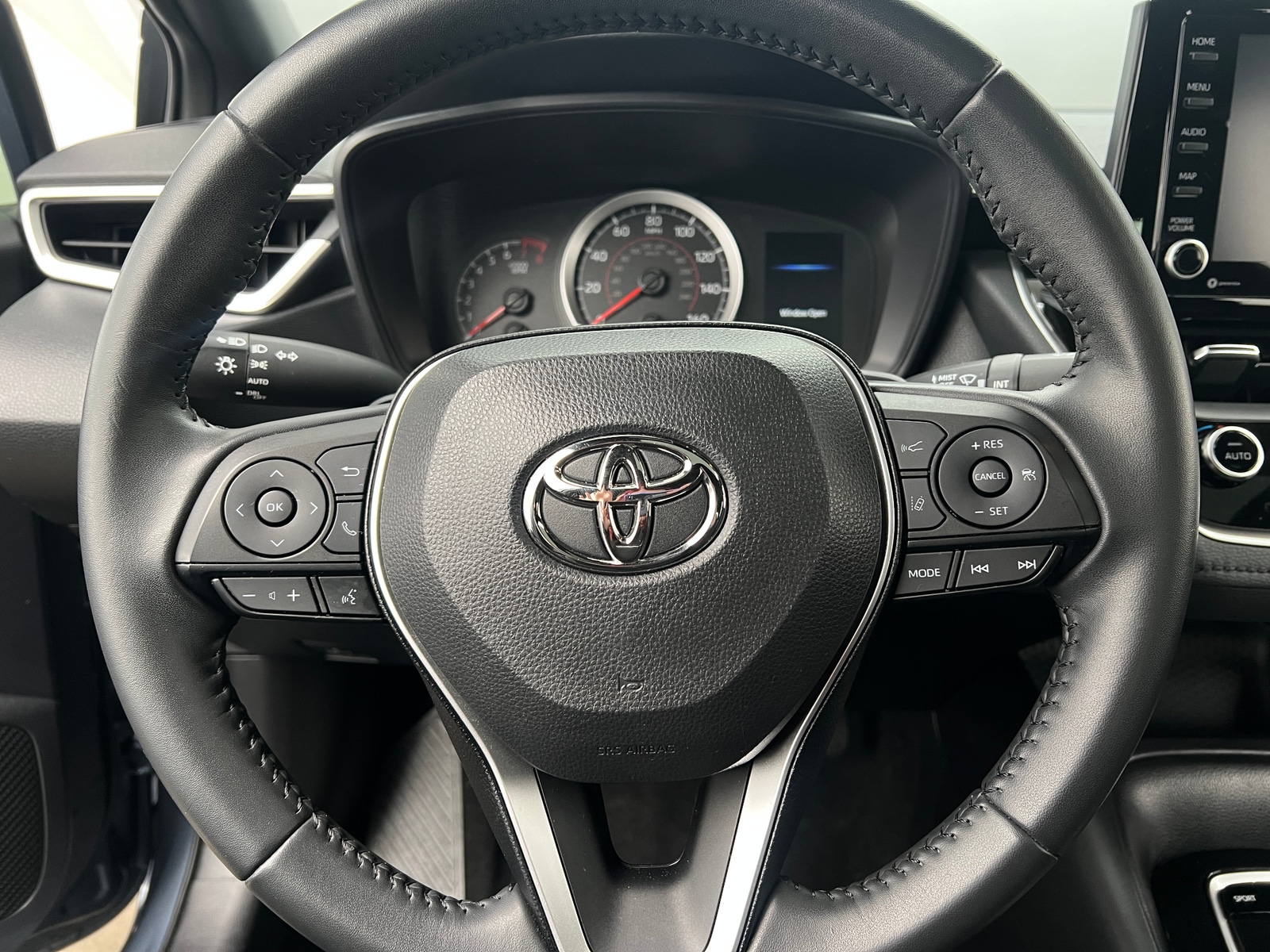 Thumbnail: 2022 Toyota Corolla - 5
