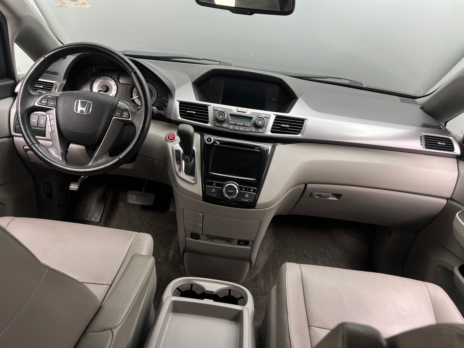 Thumbnail: 2014 Honda Odyssey - 2