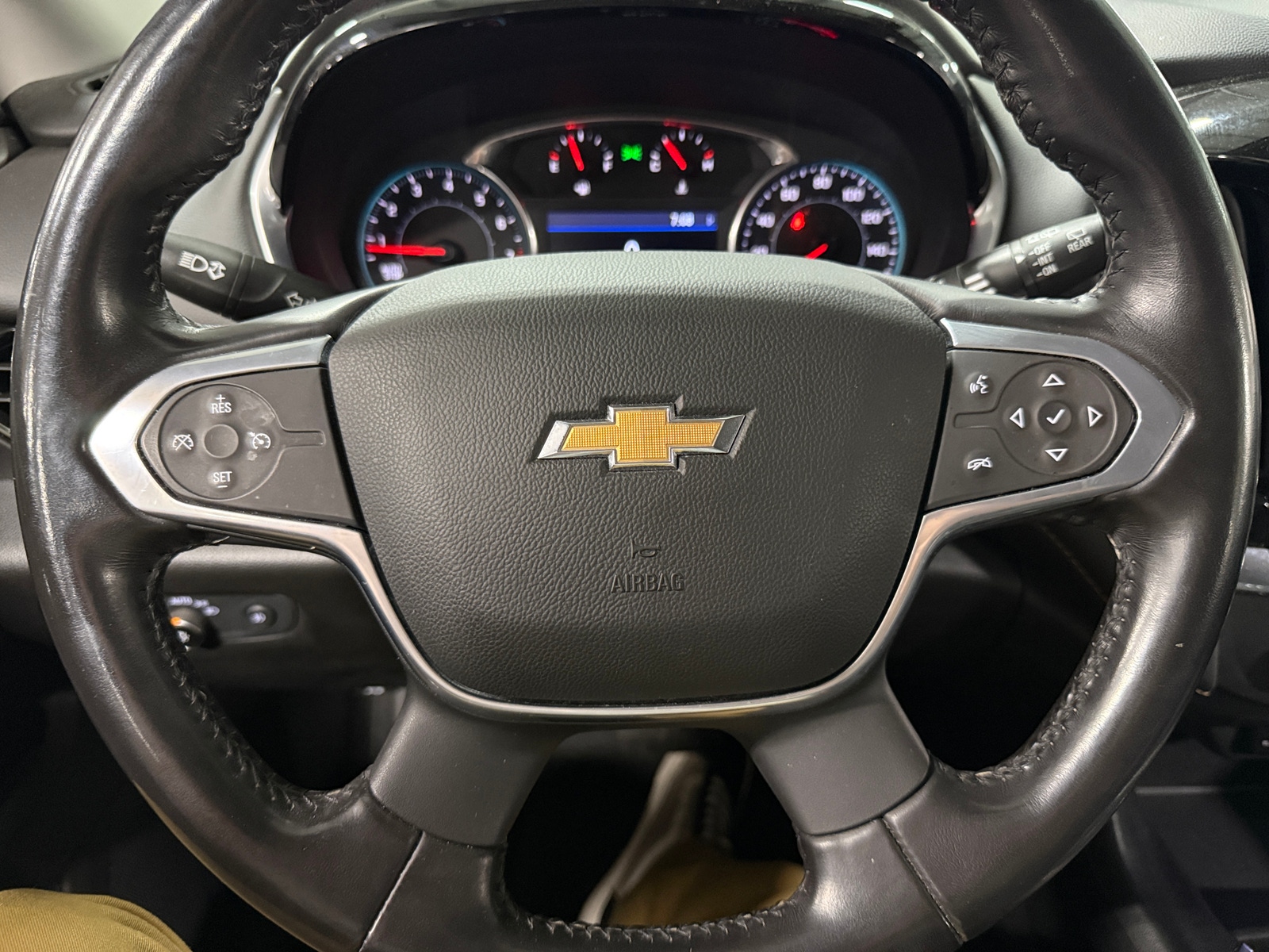 Thumbnail: 2021 Chevrolet Traverse - 5
