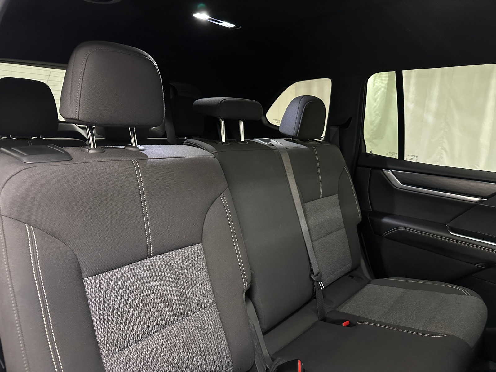 Thumbnail: 2025 GMC Acadia - 6