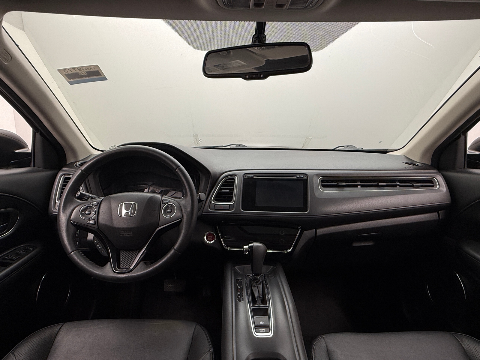 Thumbnail: 2017 Honda HR-V - 2