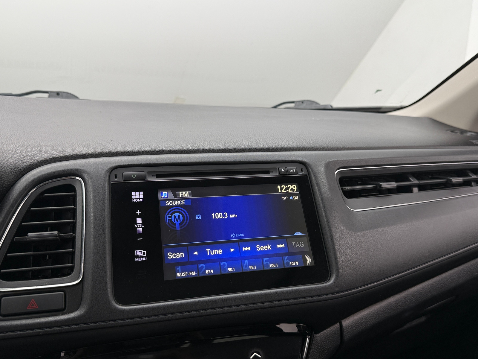 Thumbnail: 2017 Honda HR-V - 3