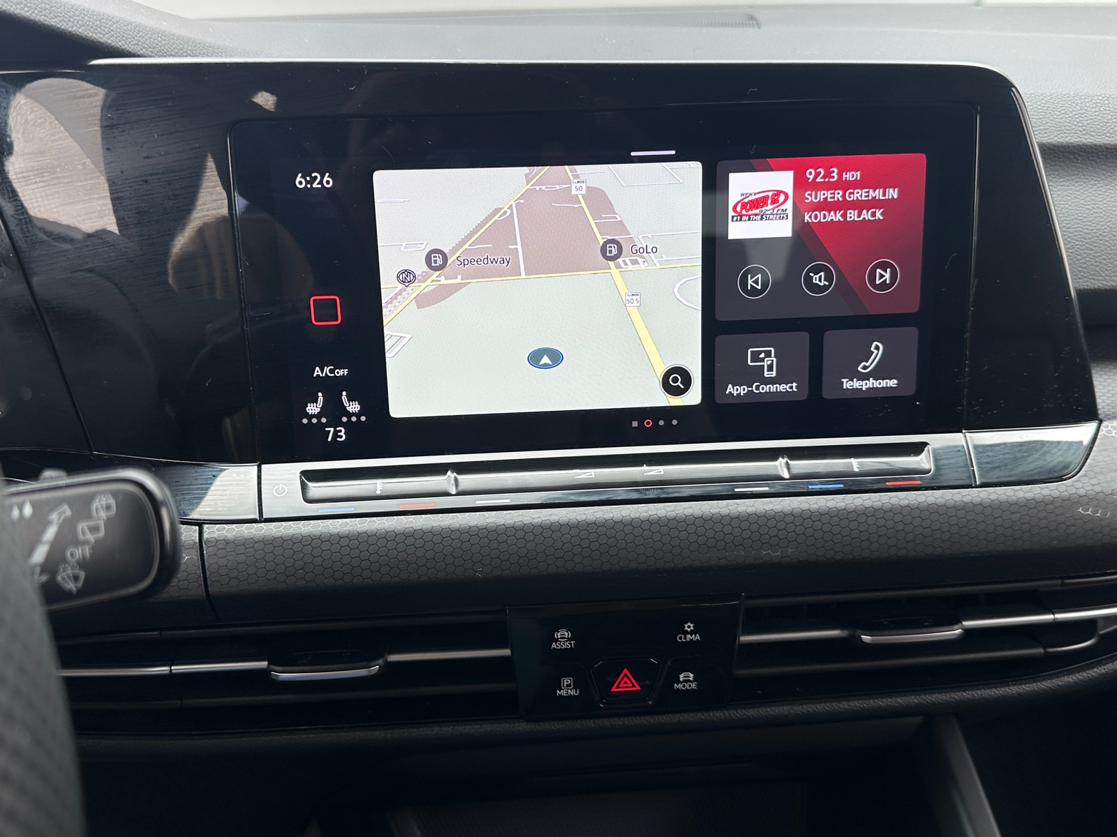Thumbnail: 2022 Volkswagen Golf - 4