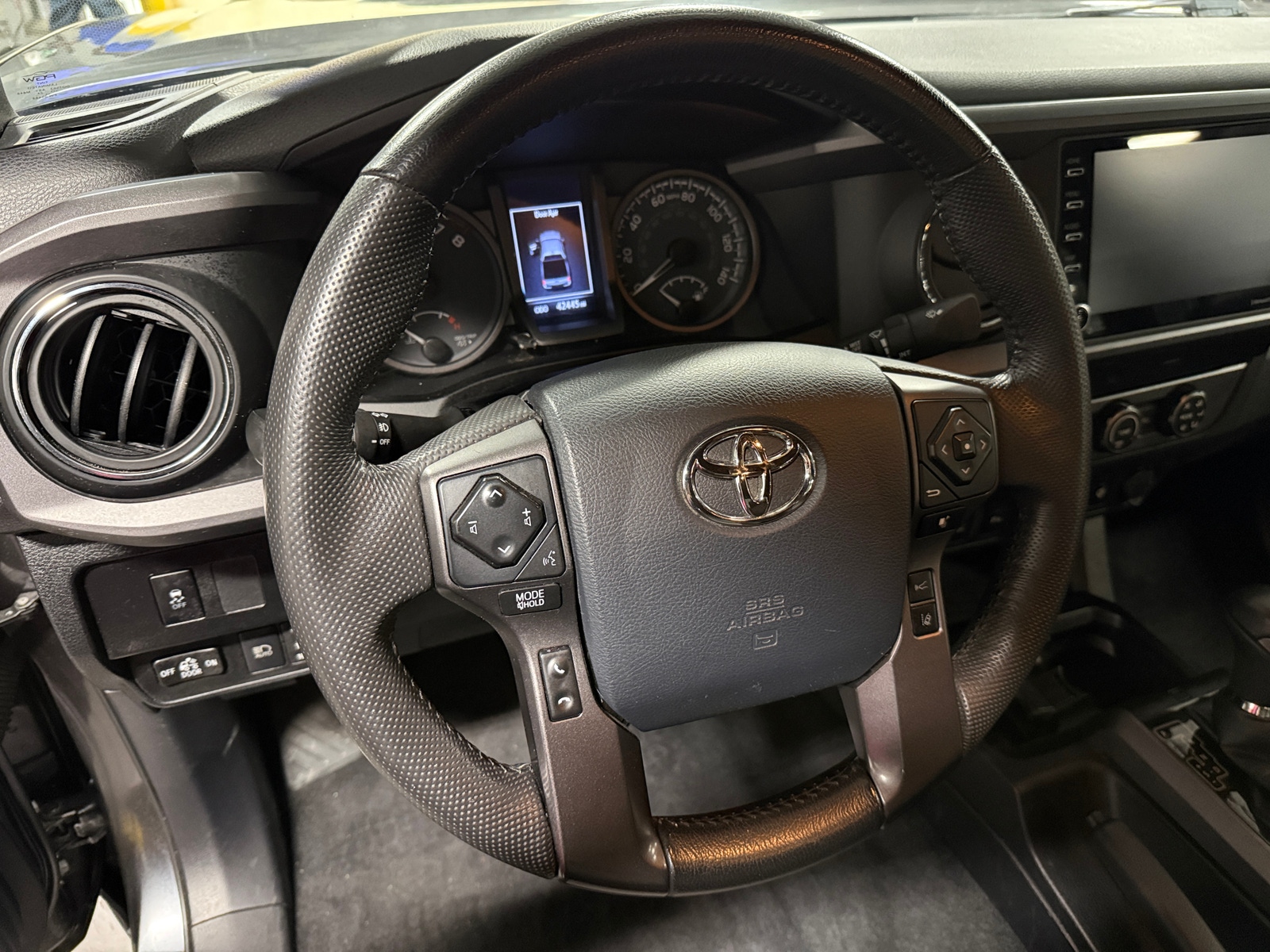 Thumbnail: 2020 Toyota Tacoma - 5