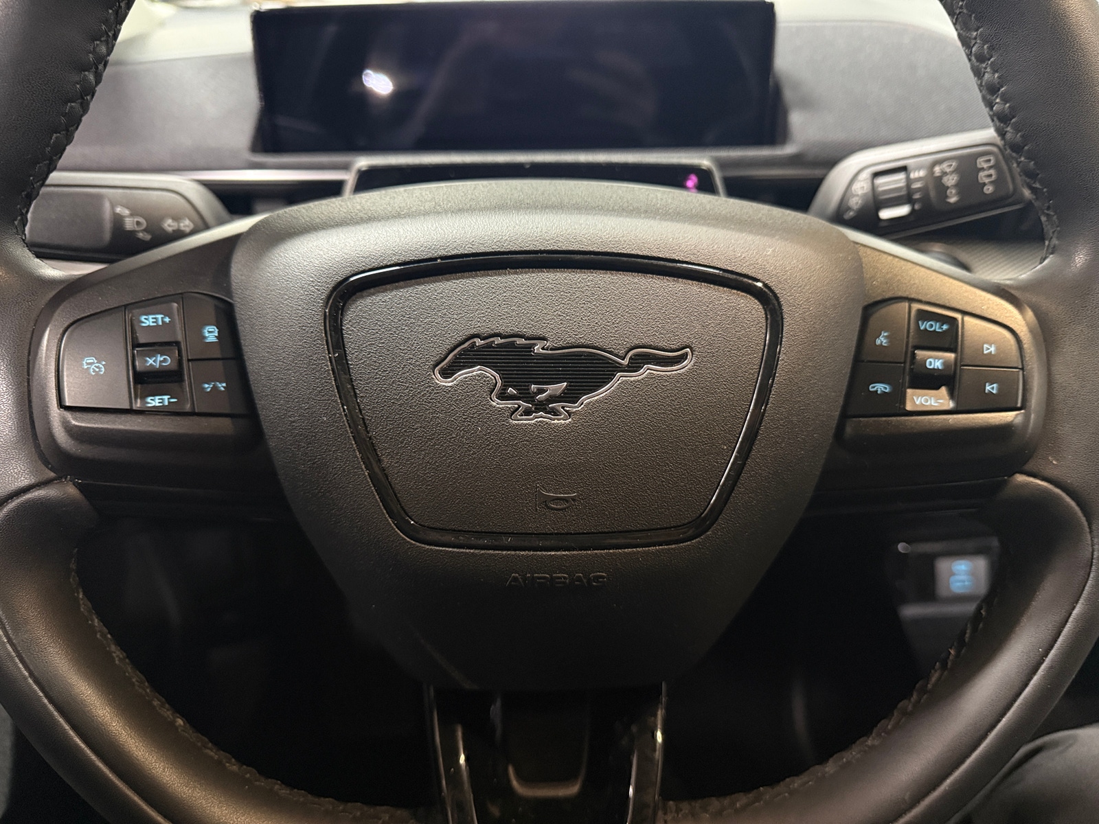 Thumbnail: 2022 Ford Mustang Mach-E - 4