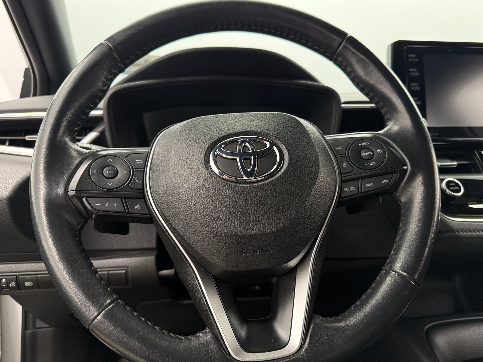 Thumbnail: 2022 Toyota Corolla - 5
