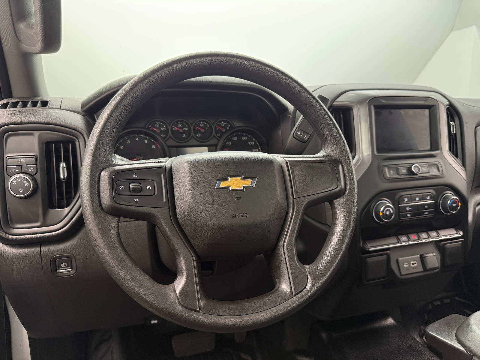Thumbnail: 2021 Chevrolet Silverado 1500 - 5