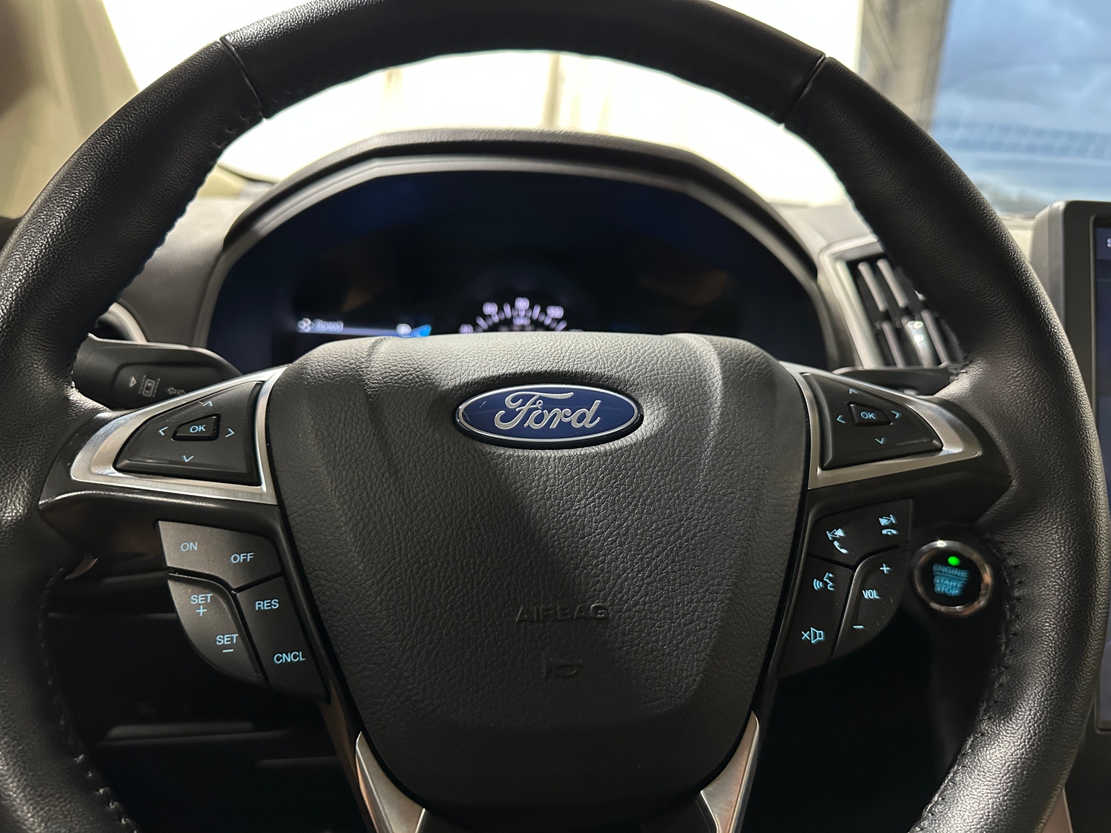 Thumbnail: 2024 Ford Edge - 4
