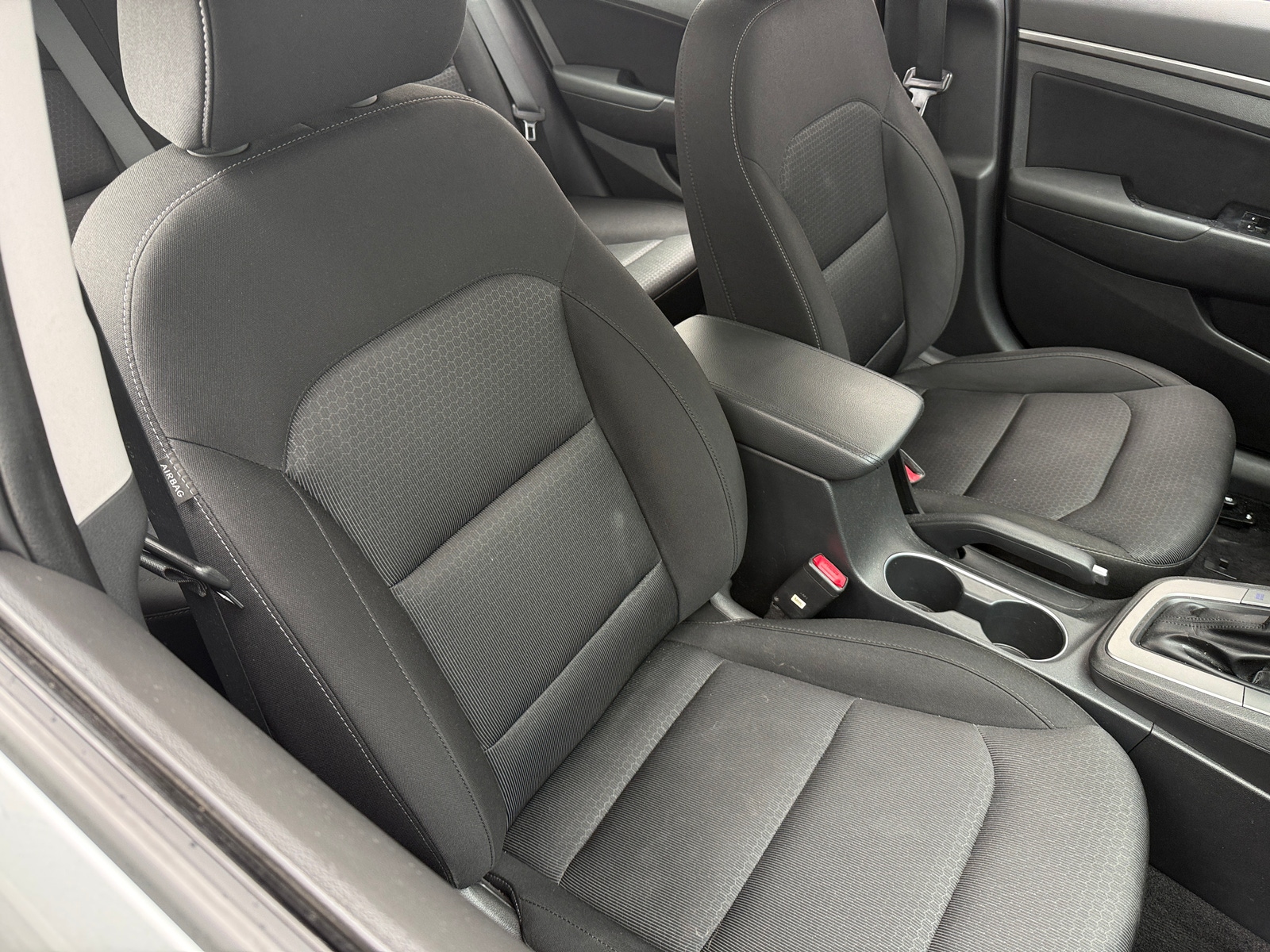 Thumbnail: 2017 Hyundai Elantra - 2