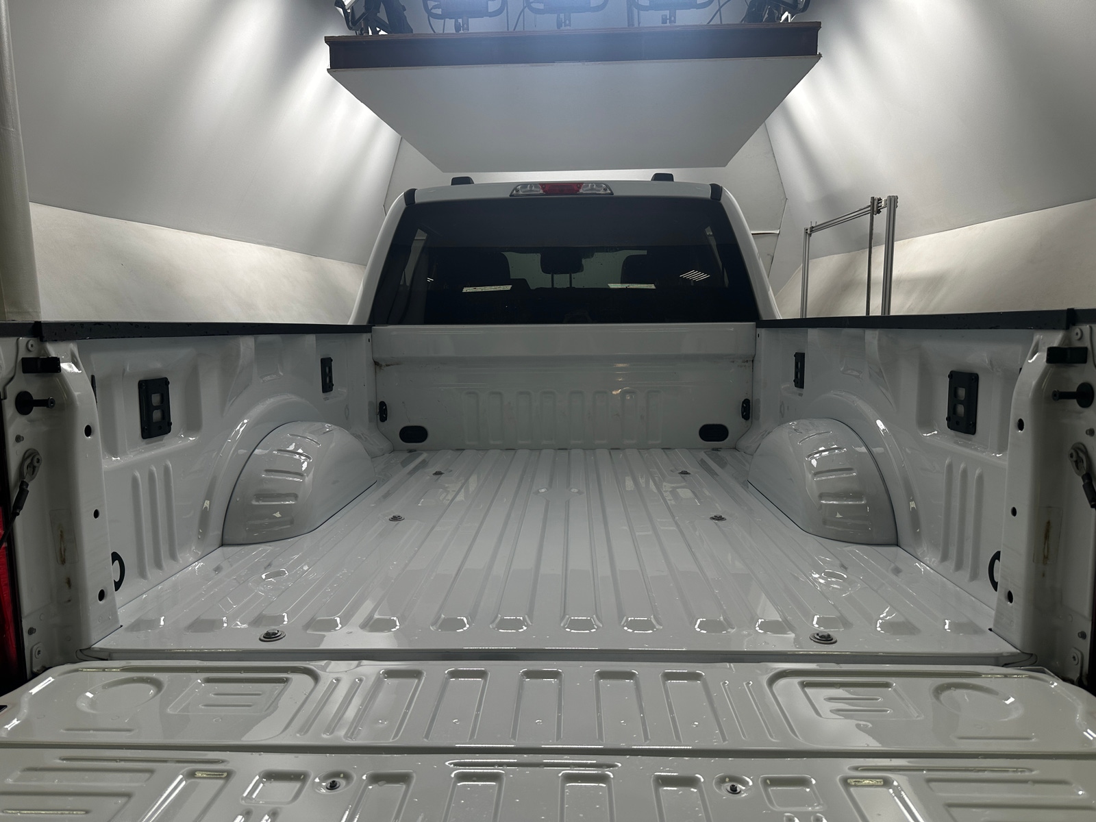 Thumbnail: 2023 Ford Econoline - 7