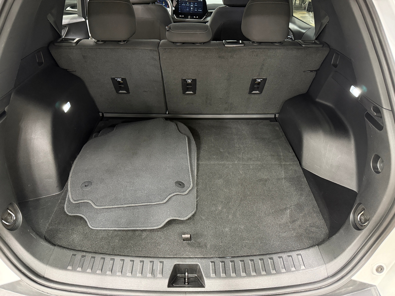 Thumbnail: 2025 Chevrolet Equinox - 7