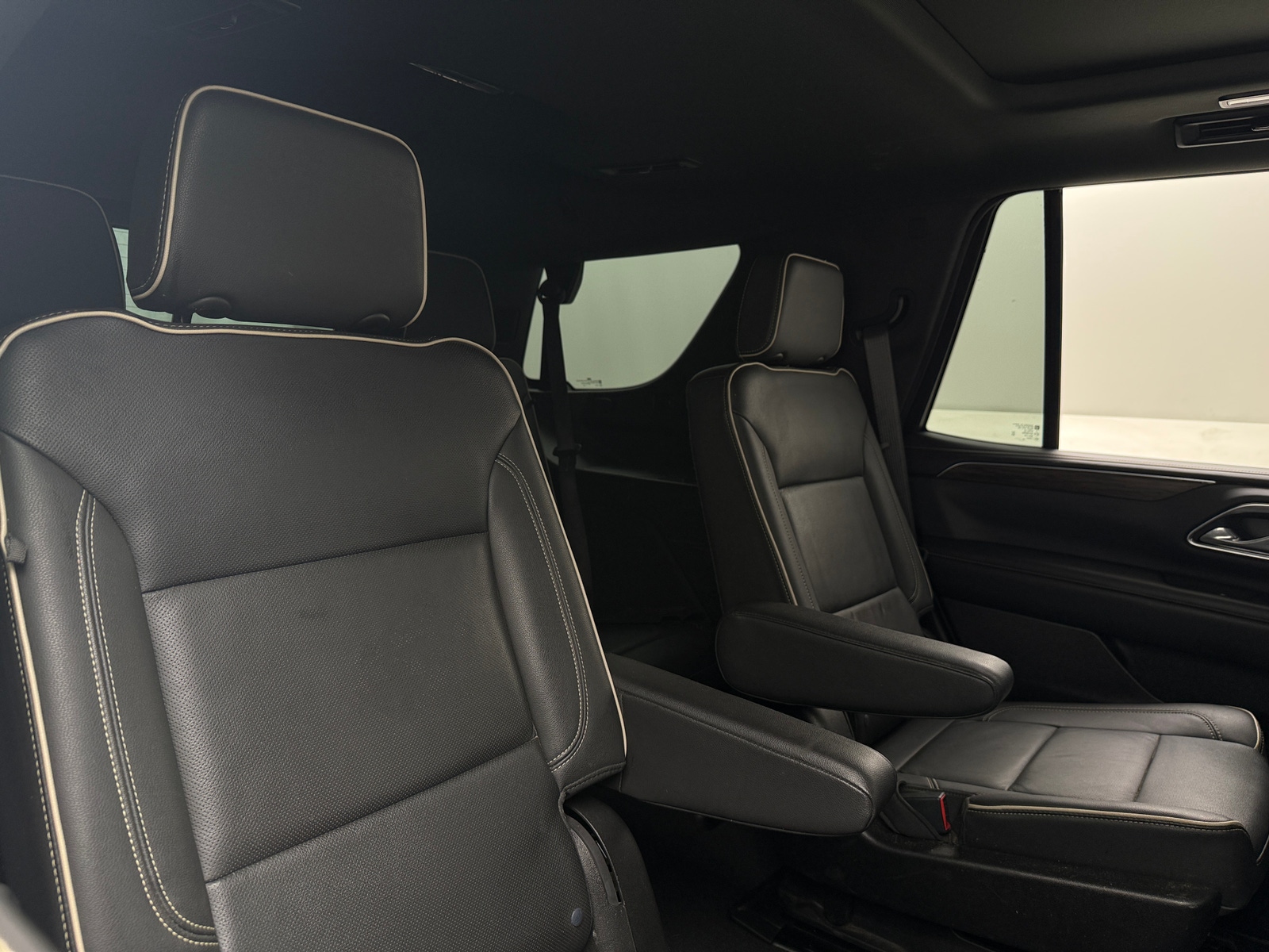 Thumbnail: 2021 Chevrolet Tahoe - 5