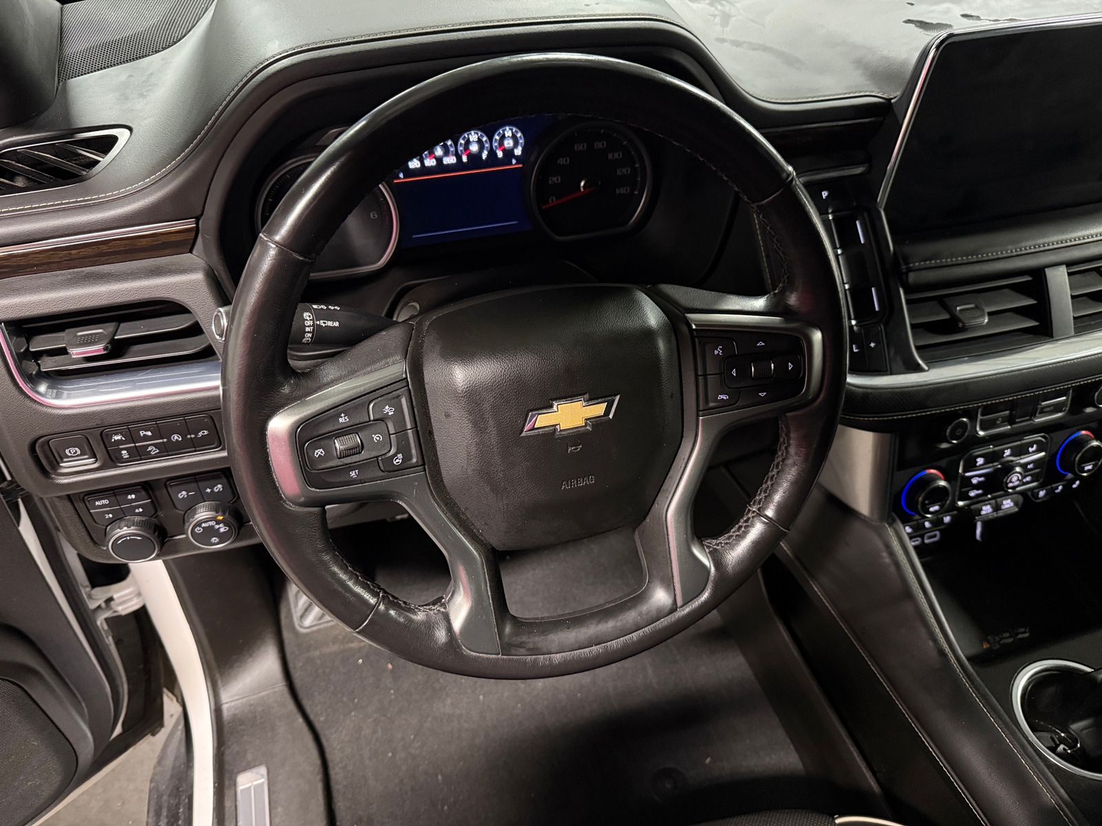 Thumbnail: 2021 Chevrolet Tahoe - 4