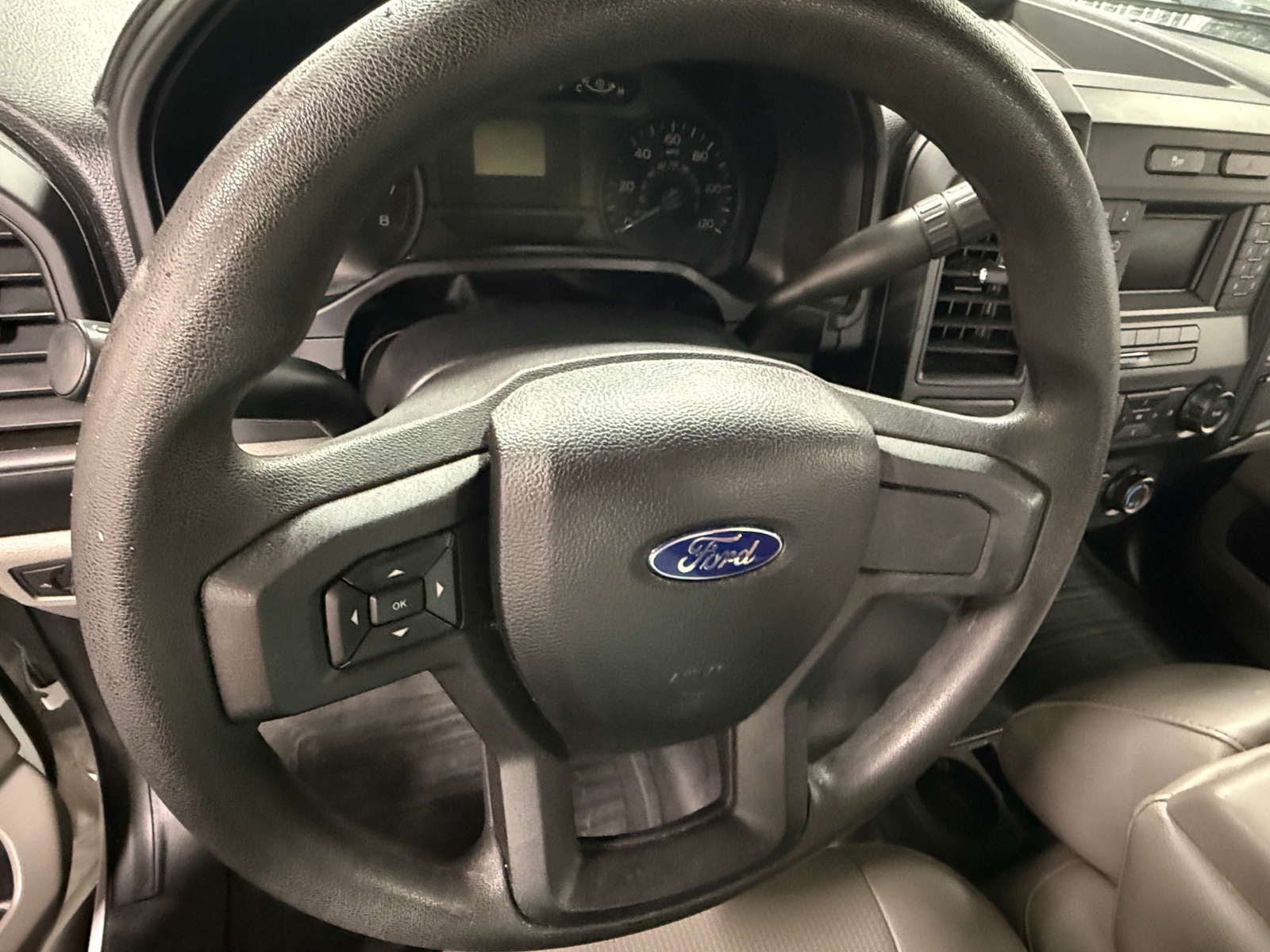 Thumbnail: 2016 Ford Econoline - 5