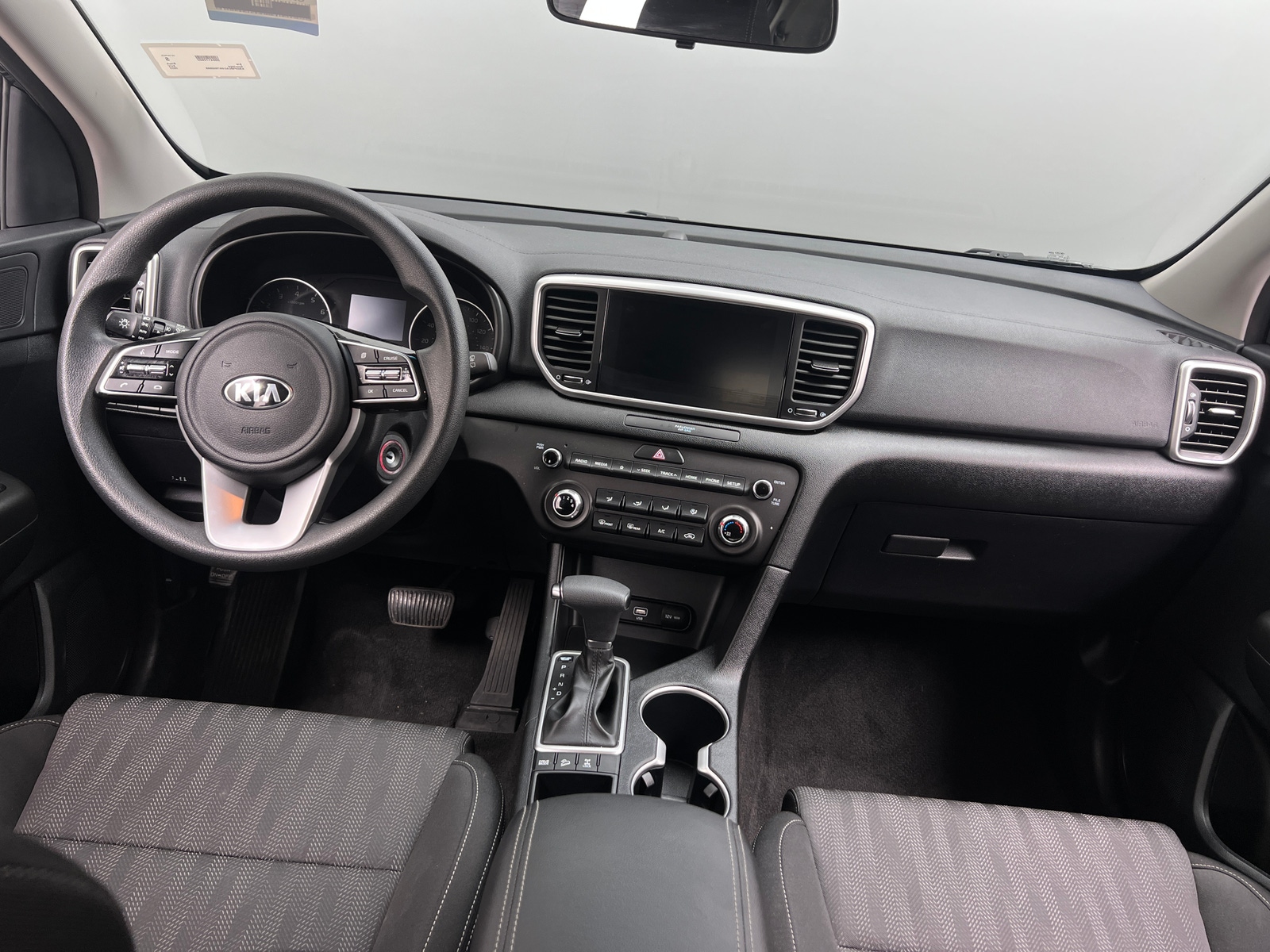 Thumbnail: 2022 Kia Sportage - 3